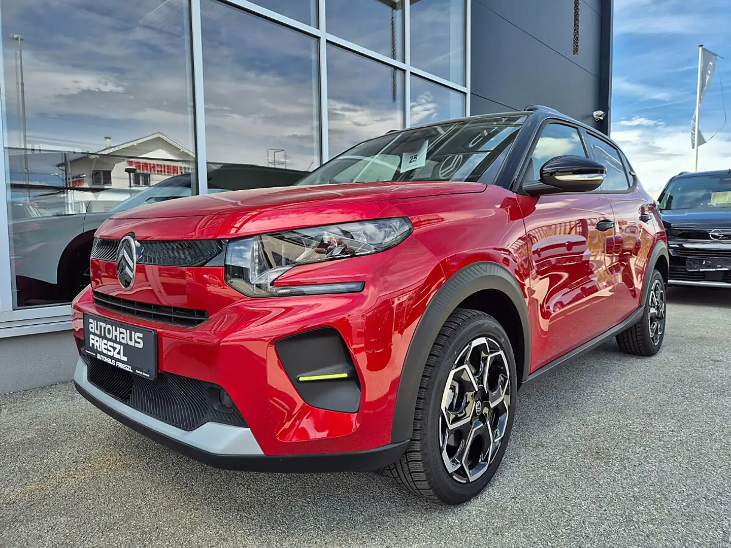 Citroen C3 PureTech 100 S&S 6-Gang-Manuell Max Rot - 1