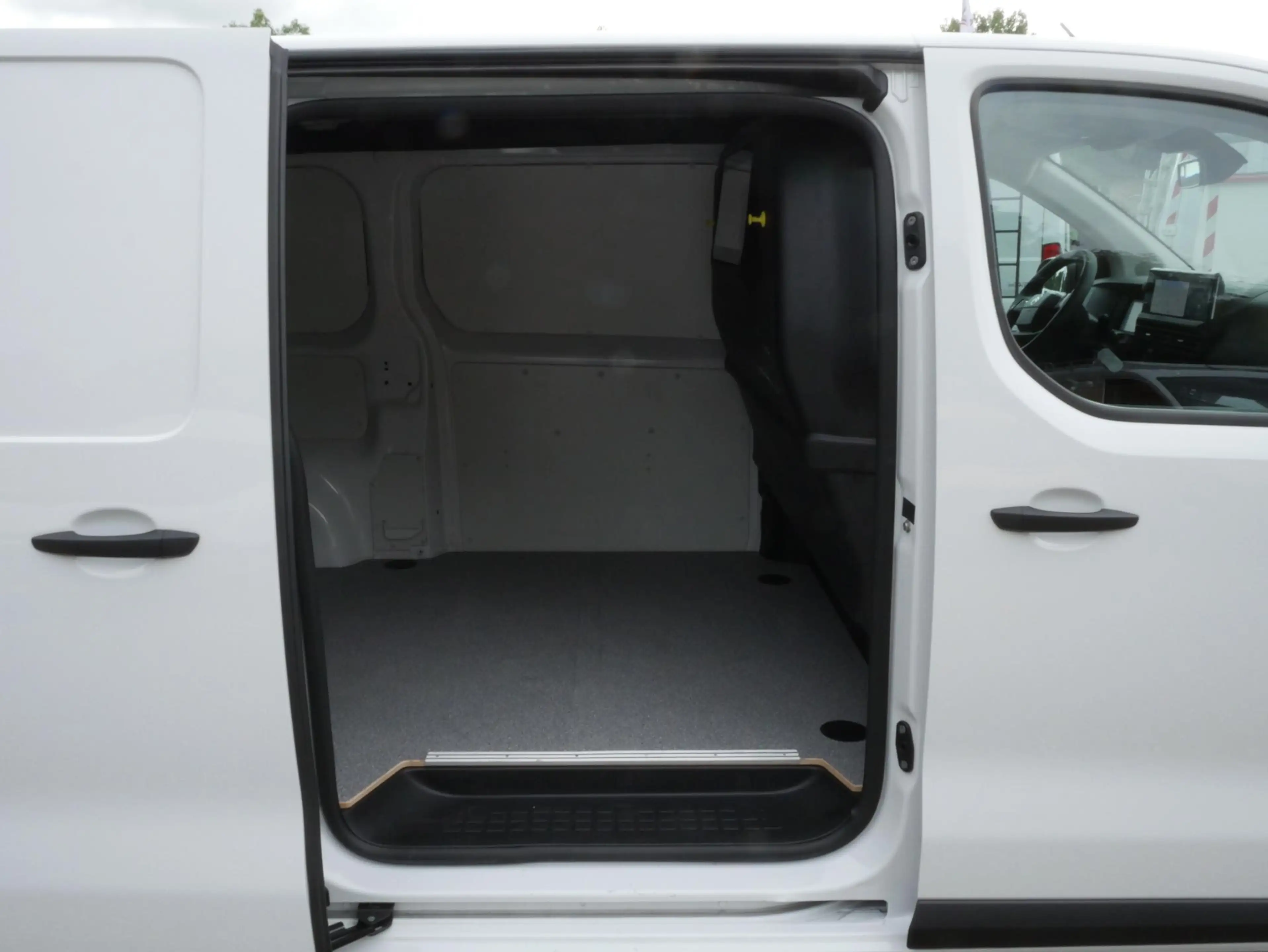 Citroen Jumpy 2.0 BlueHDI 145PK L2 Airco Cruise Camera Trekhaak — photo 12