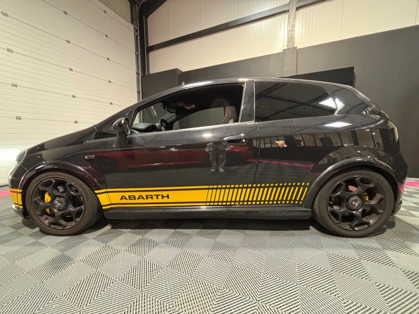 Fiat Punto 1.4 MultiAir Turbo evo abarth (édition super sport Bianco - 2