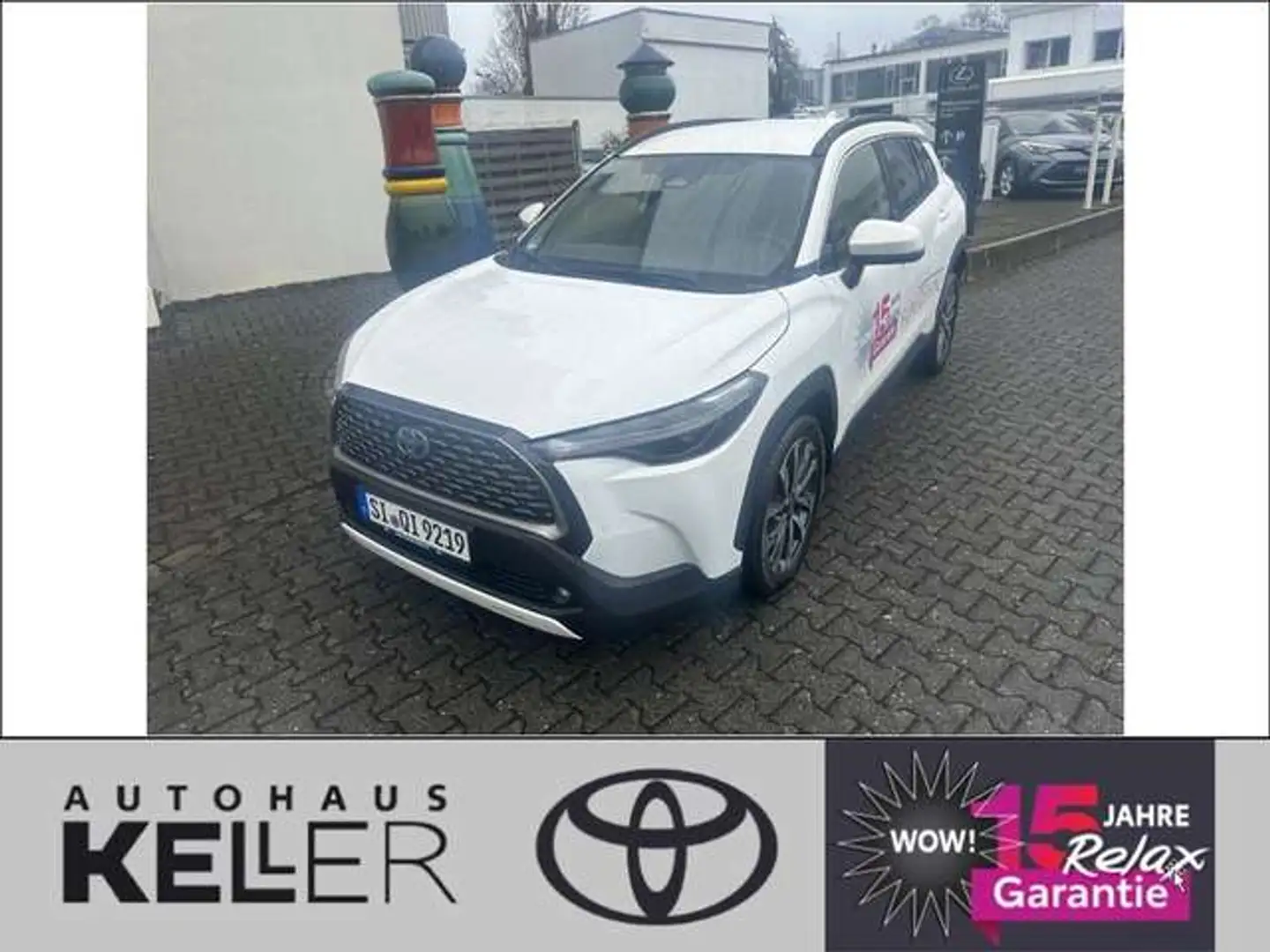 Toyota Corolla Cross Hybrid 1.8 VVT-i Team Deutschland Weiß - 1