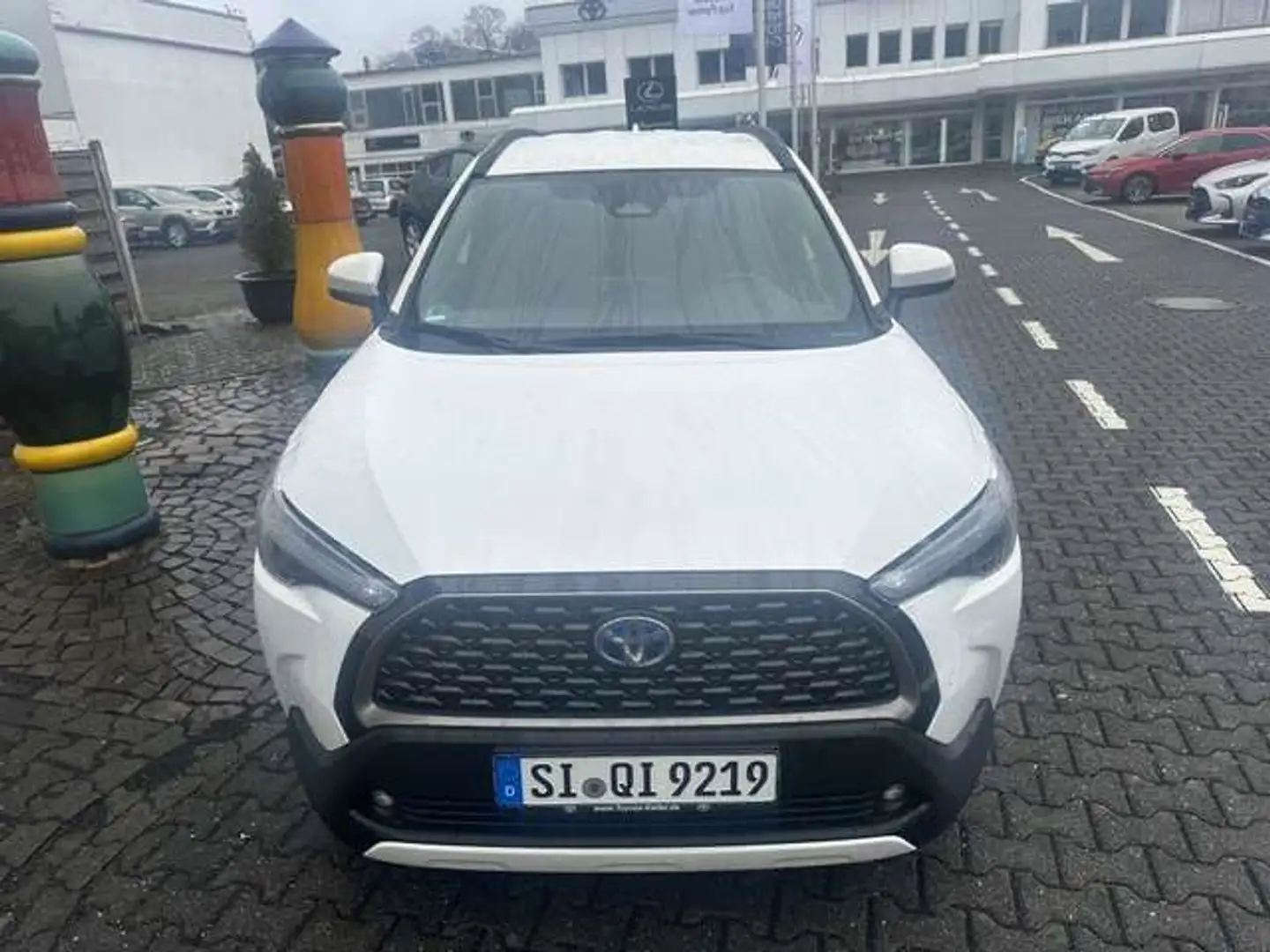 Toyota Corolla Cross Hybrid 1.8 VVT-i Team Deutschland Weiß - 2