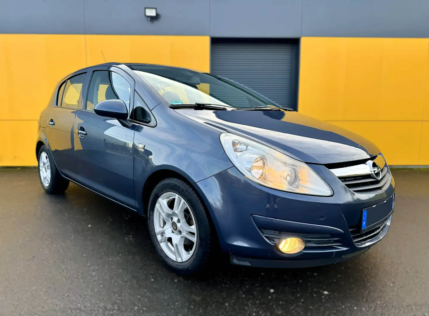 Opel Corsa Corsa 1.2 - 80 Twinport Essentia - 2