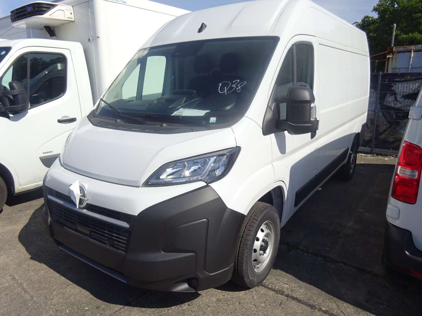 Opel Movano