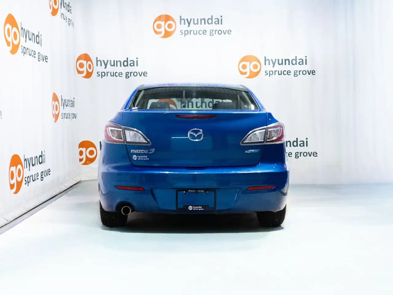 Mazda 3 снимка Mazda 3