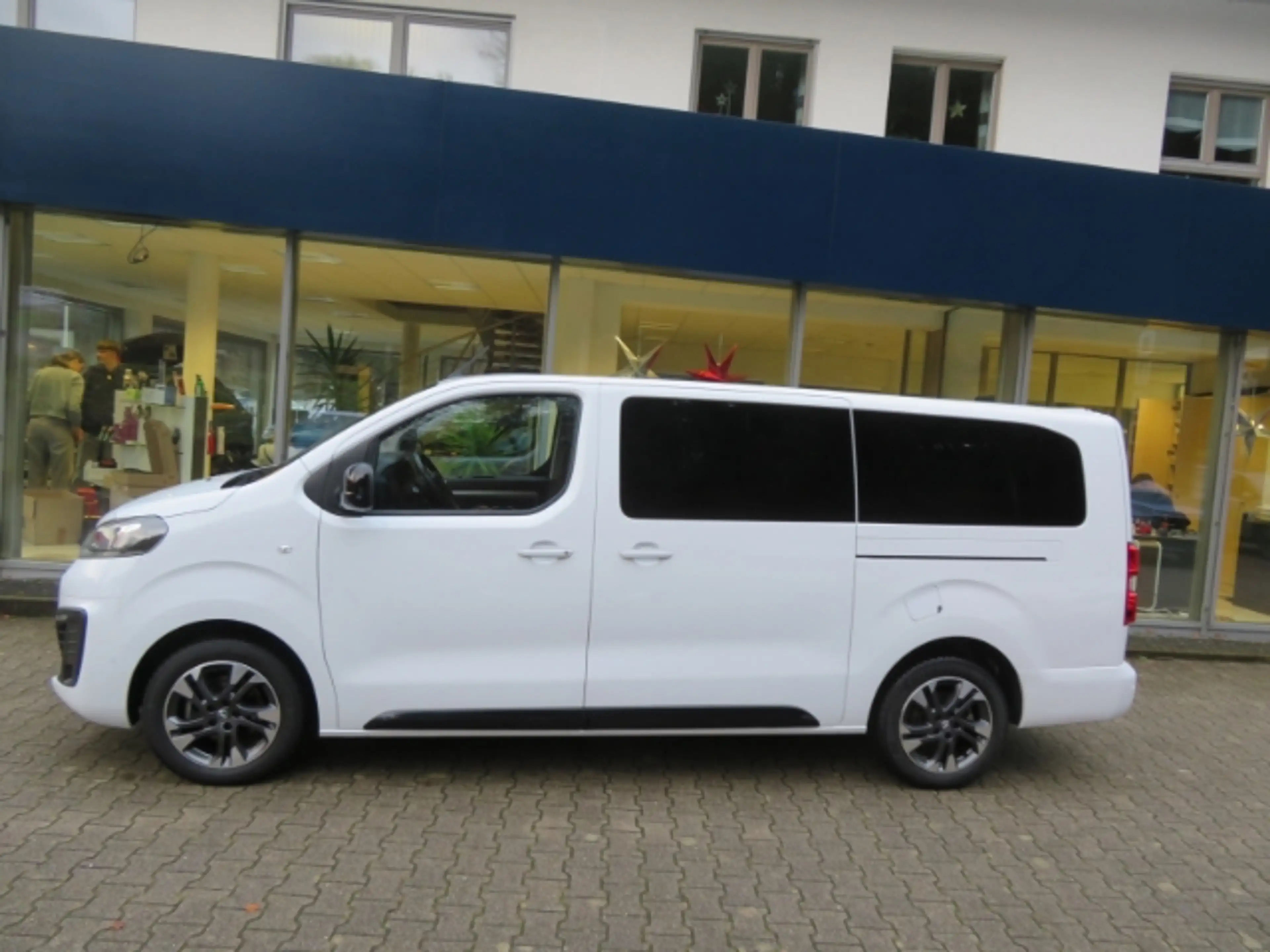 Opel Zafira Life 2.0 D L Aut. Selection Tel.-Vorb. PDC Regensensor