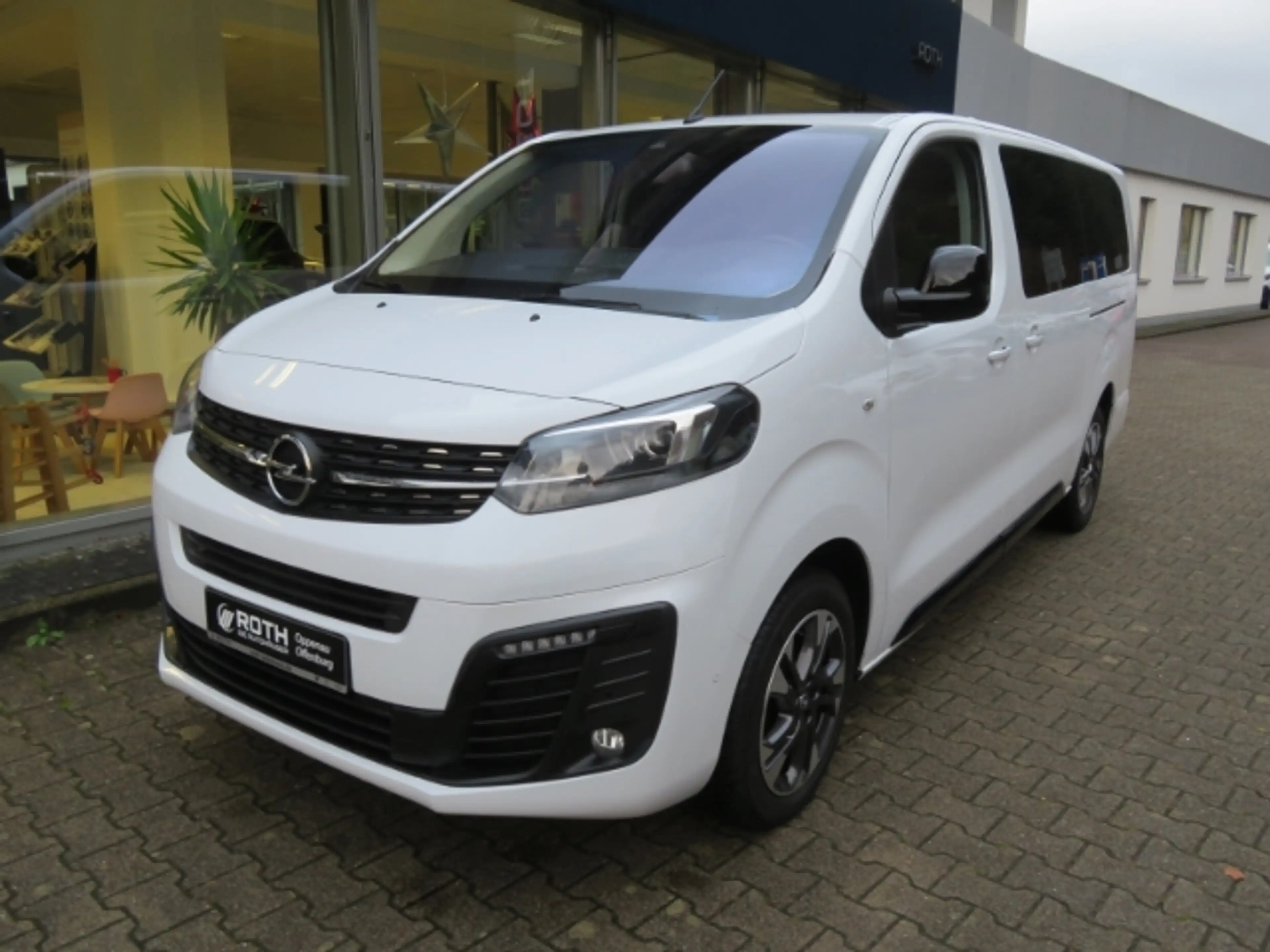 Opel Zafira Life 2.0 D L Aut. Selection Tel.-Vorb. PDC Regensensor — photo 2