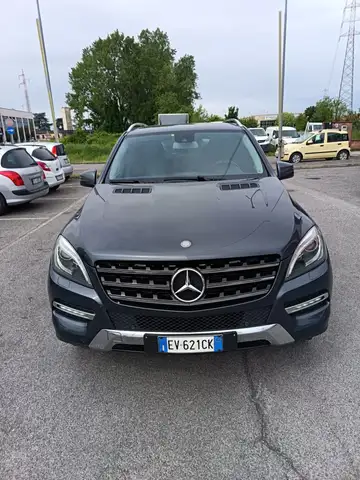 Mercedes-Benz ML 250 ML 350 BlueTEC 4Matic Sport