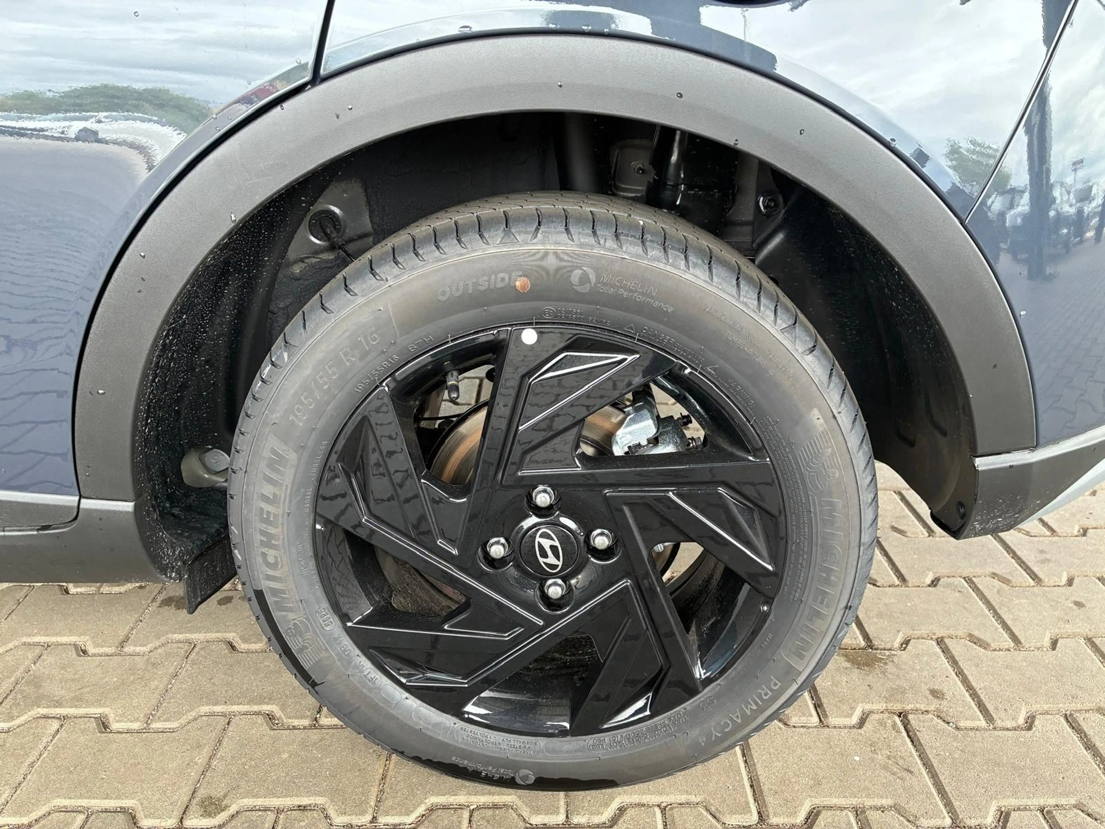 Hyundai BAYON Blackline 1.0 T-GDI 6MT / LED / Sitz + Lenkradheiz — photo 10