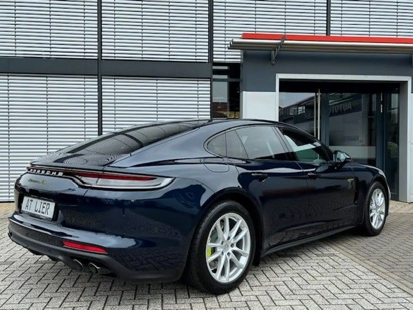 Porsche Panamera 4 S E-Hybrid Head-UP InnoDrive Blue - 2