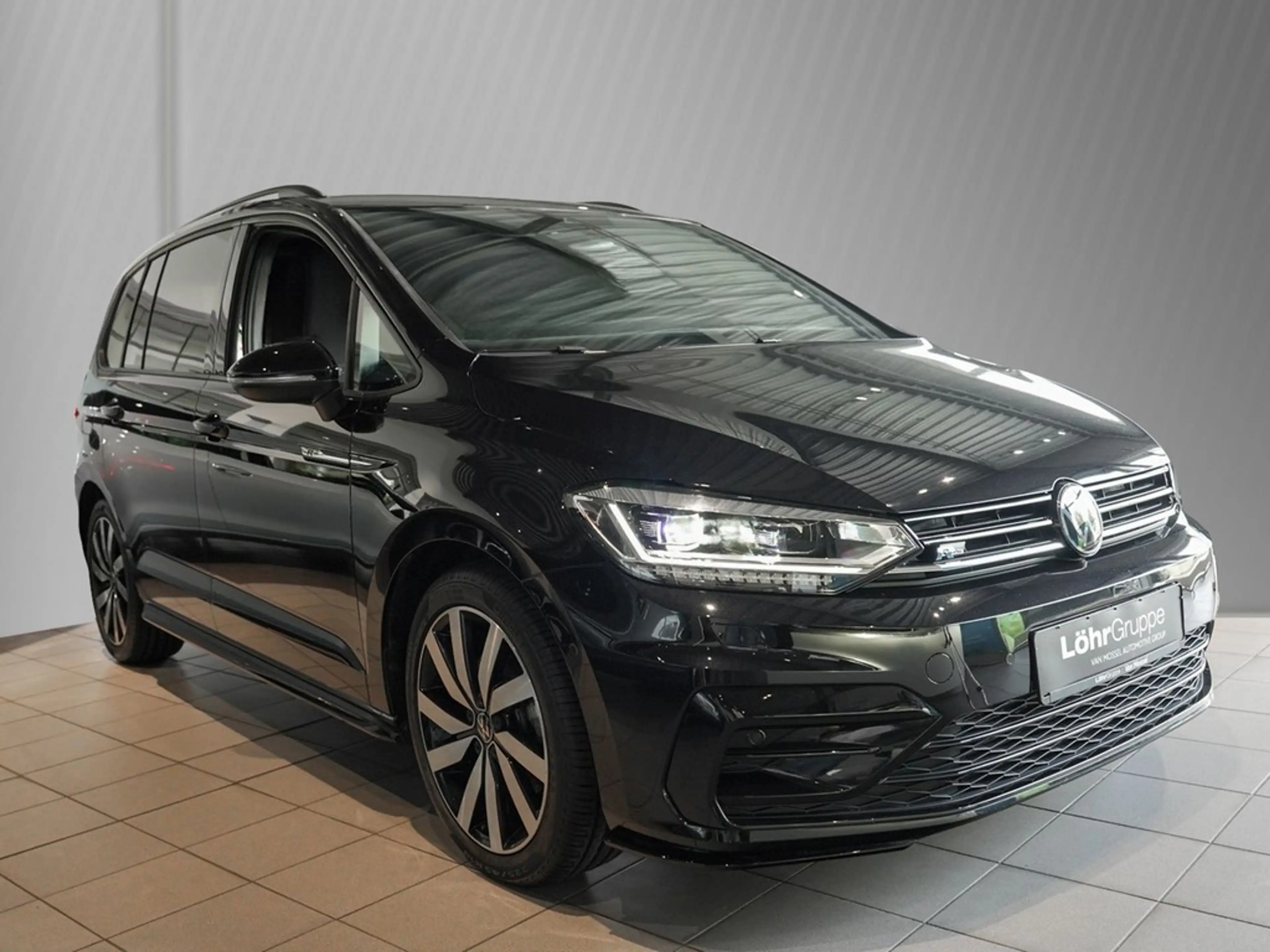 Volkswagen Touran 2.0 TDI DSG Highline R-Line 7-Sitze *LED*AHK*St... — photo 3