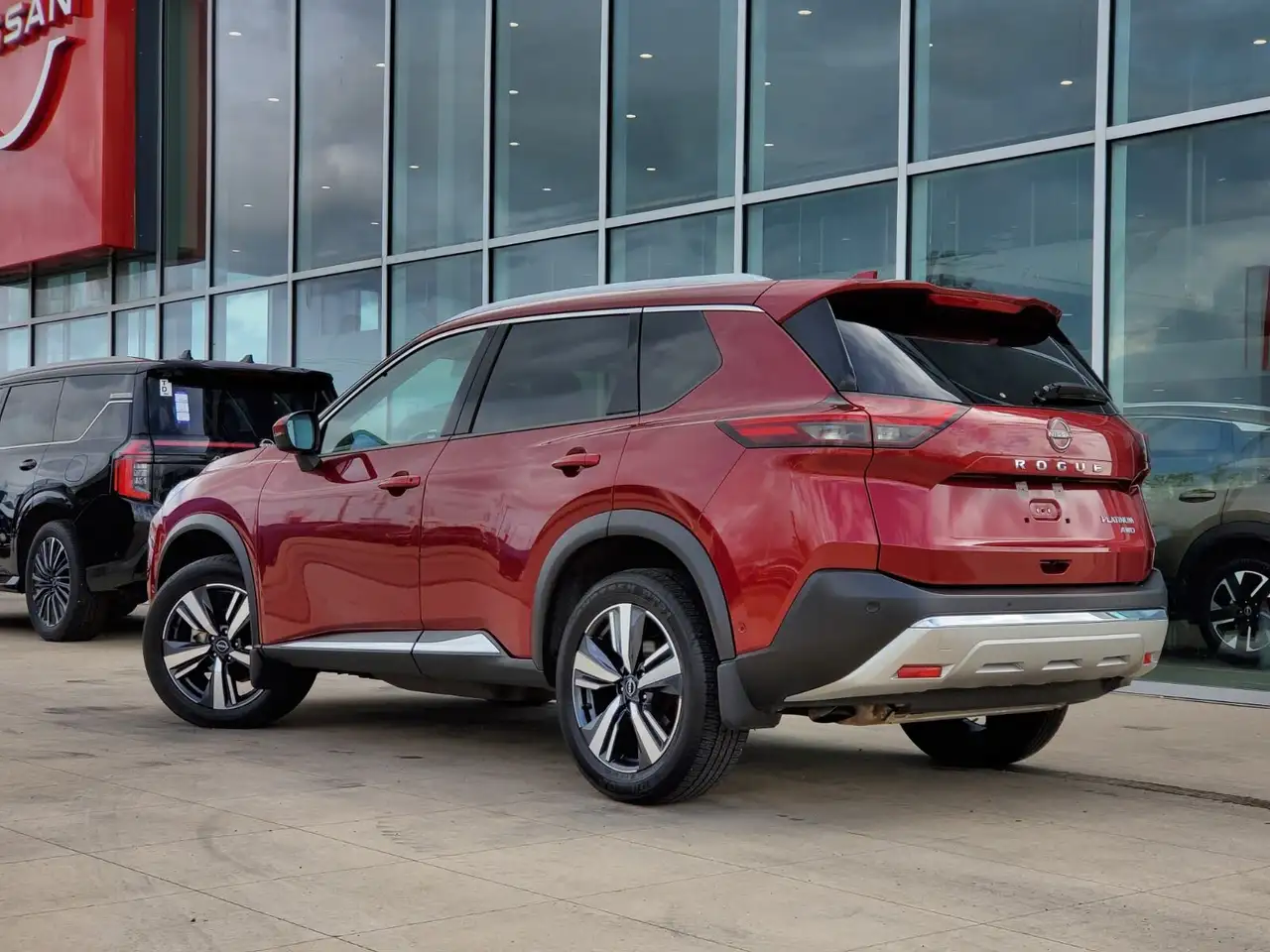 Nissan Rogue снимка Nissan Rogue