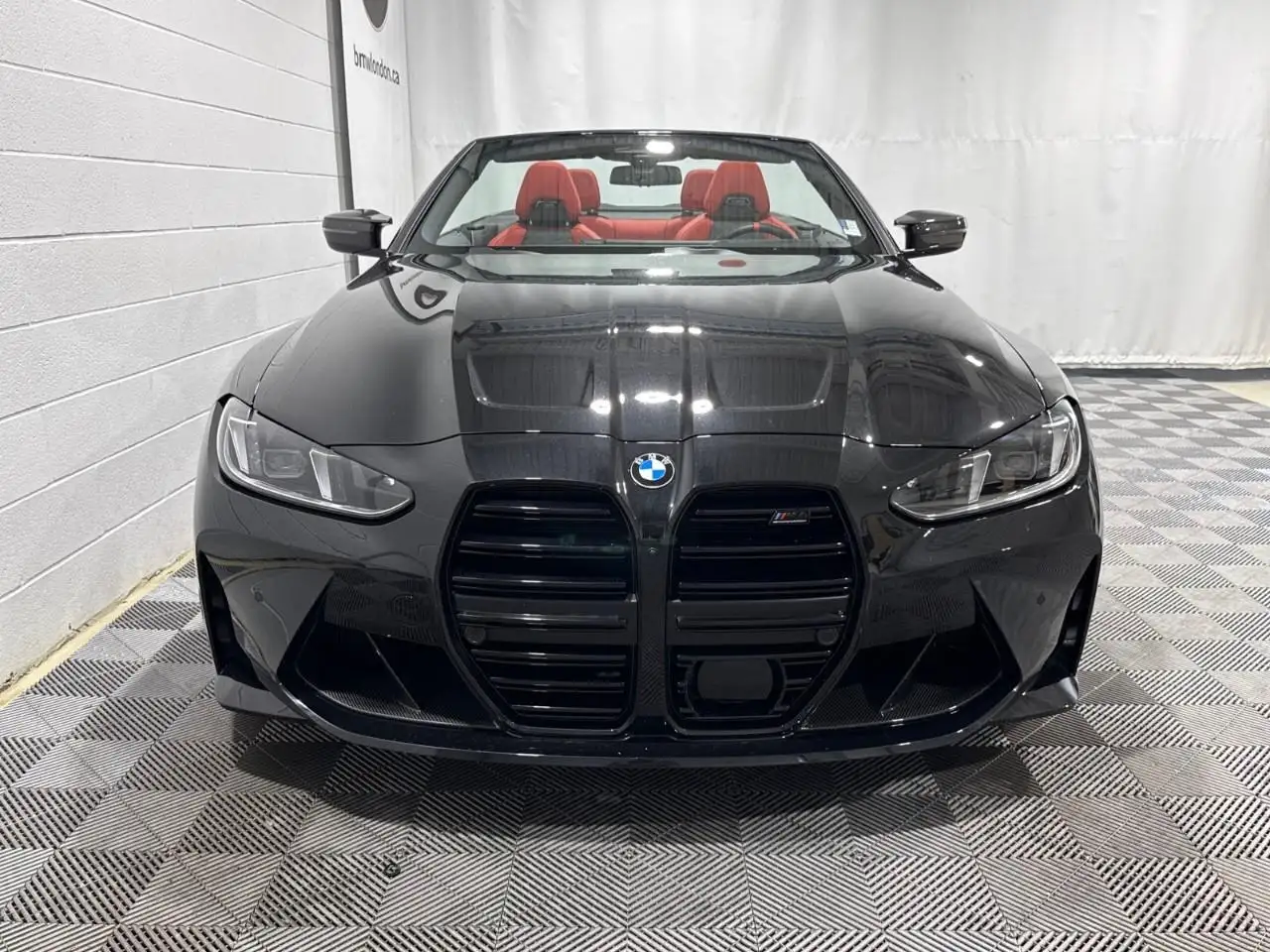 BMW M4 photo BMW M4