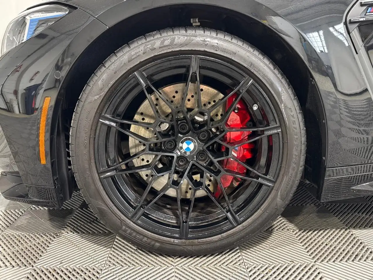 BMW M4 photo BMW M4