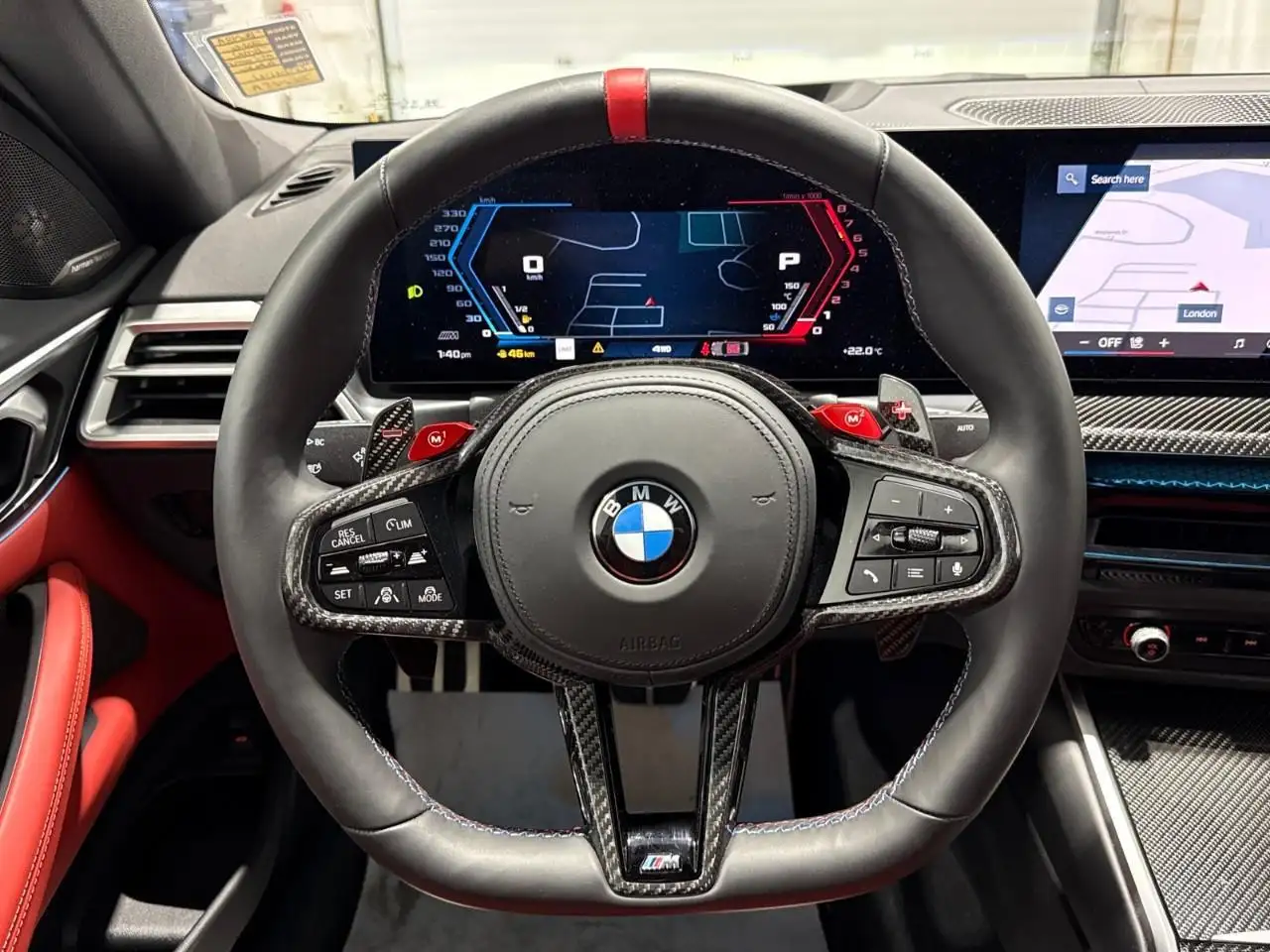 BMW M4 photo BMW M4