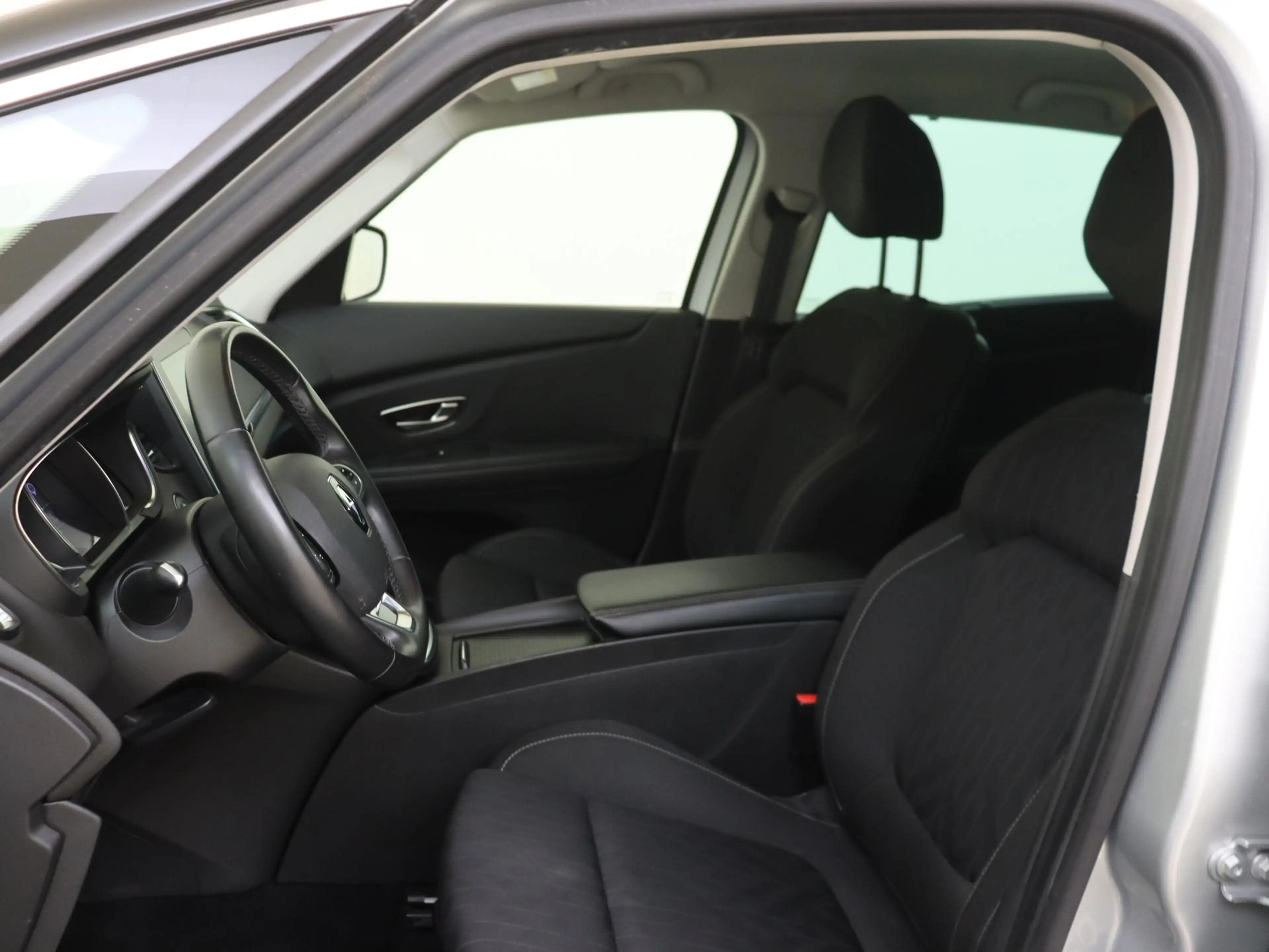 Renault Grand Scenic 1.3 TCe Limited 7p. | Navigatie | Camera | Stoel v — photo 11