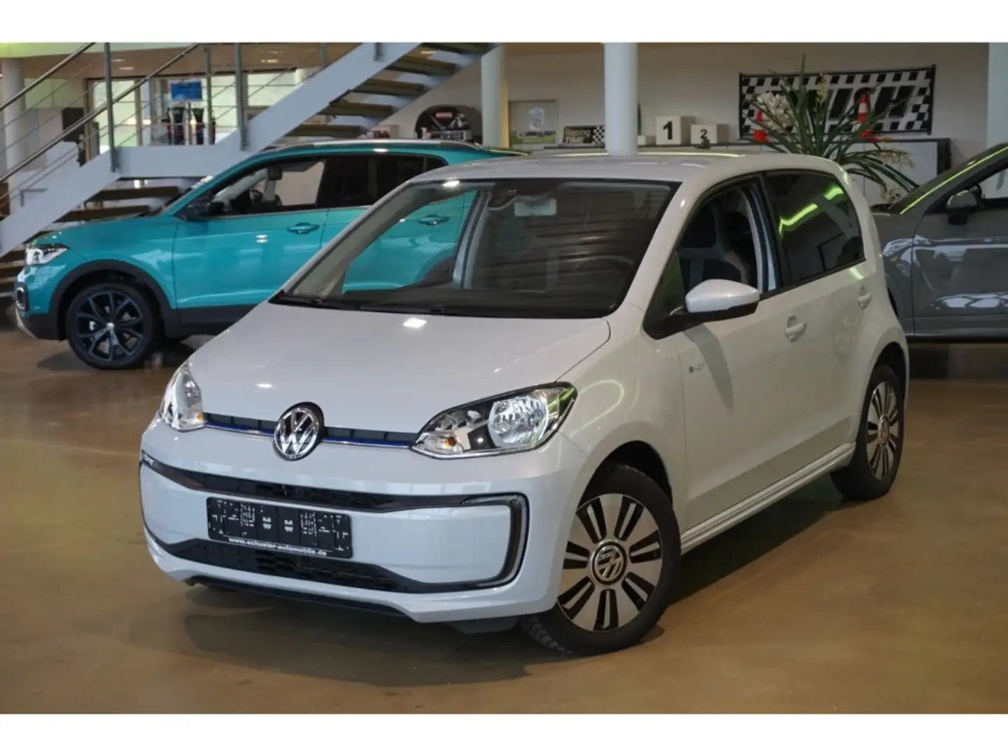 Volkswagen e-up! high*SHZ Klimaaut Maps+More-Dock Bluetoo Wit - 2
