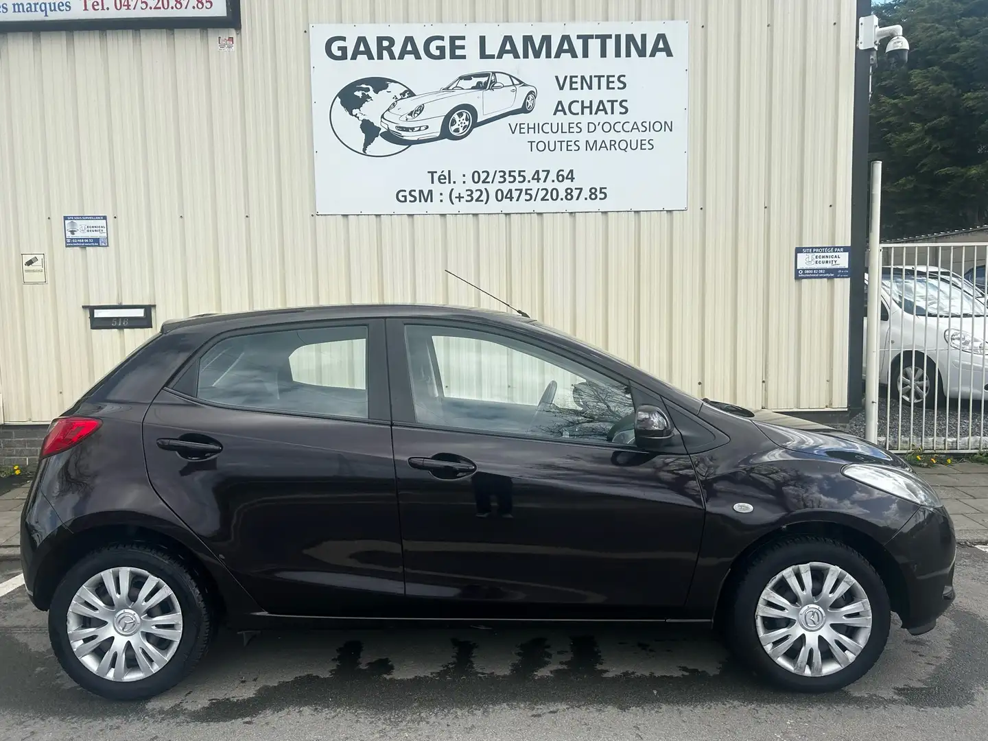 Mazda 2 1.3i Challenge Brun - 1