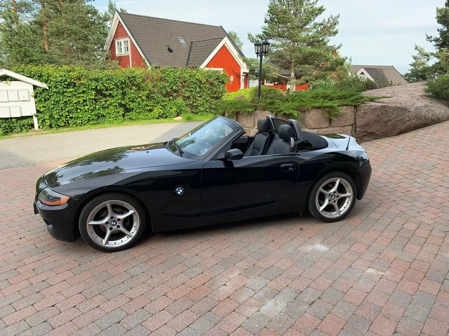 BMW Z4 Z4 2.2i 24v Negro - 1
