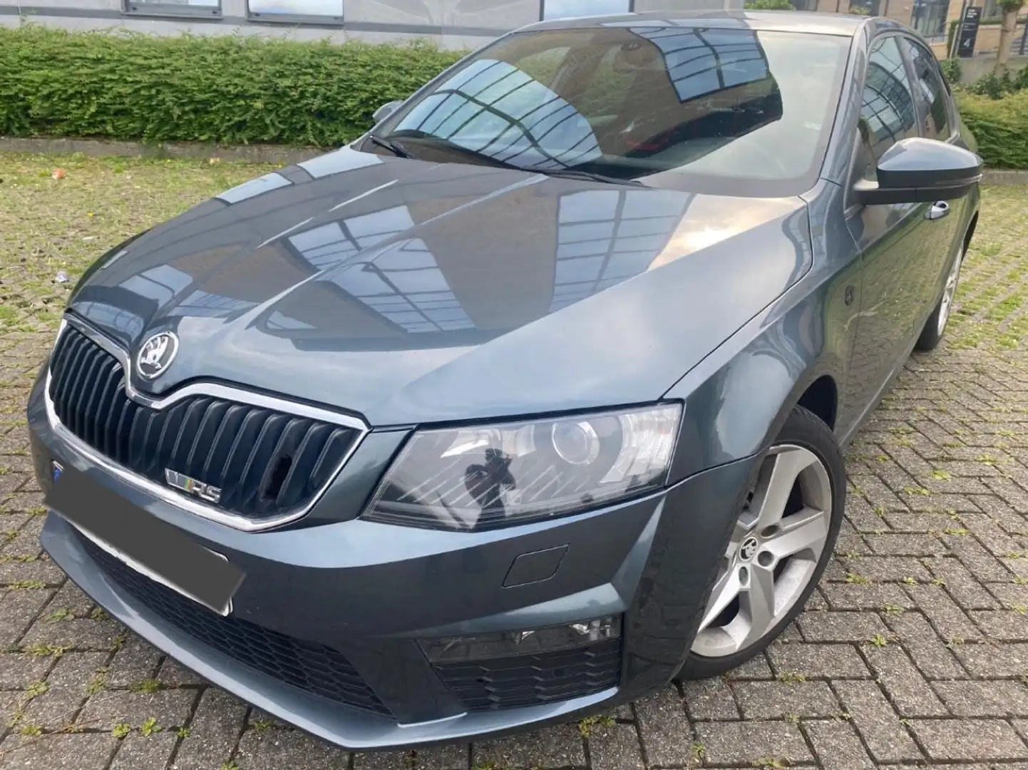 Skoda Octavia SW RS 2.0 TFSI DSG - 1