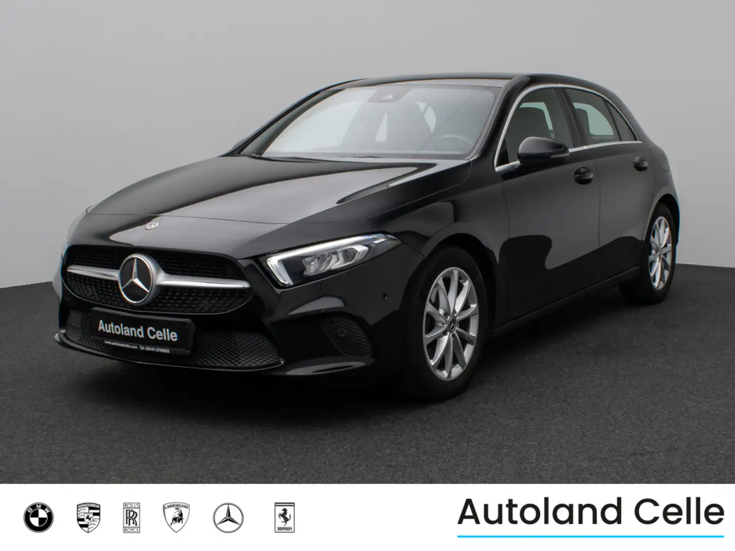 Mercedes-Benz A 200 Navi PDC LED Sitzhzg Tempomat Sport 8fach Schwarz - 1