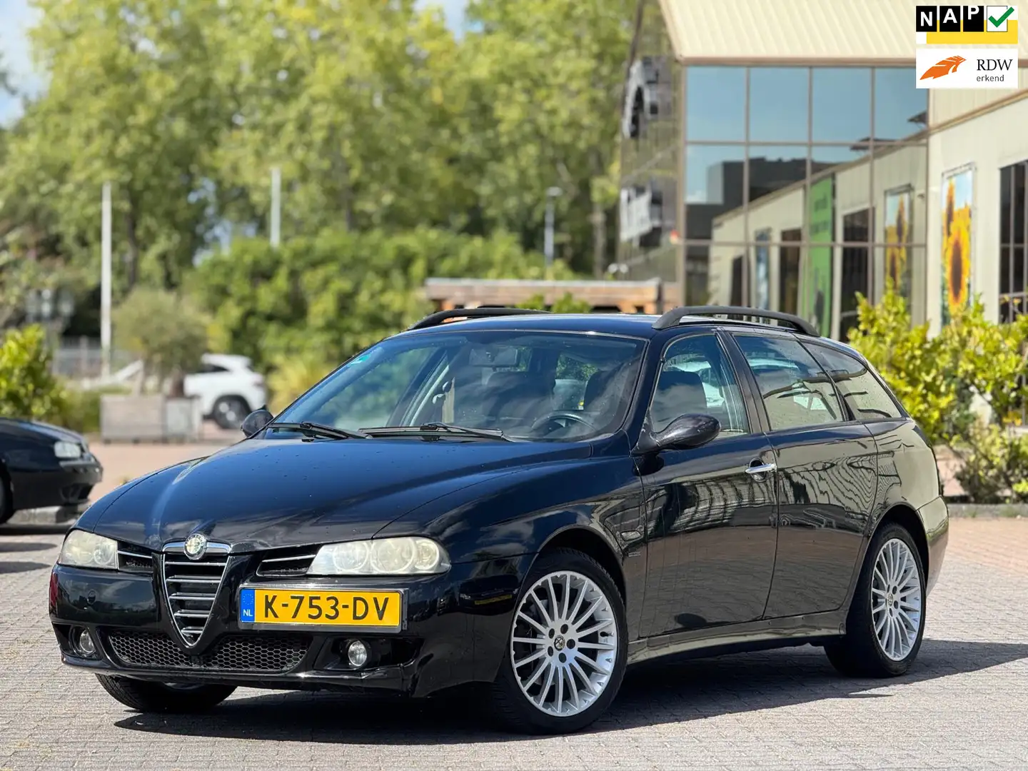 Alfa Romeo 156 Sportwagon 2.0 JTS Impression | Climate Control | Zwart - 1