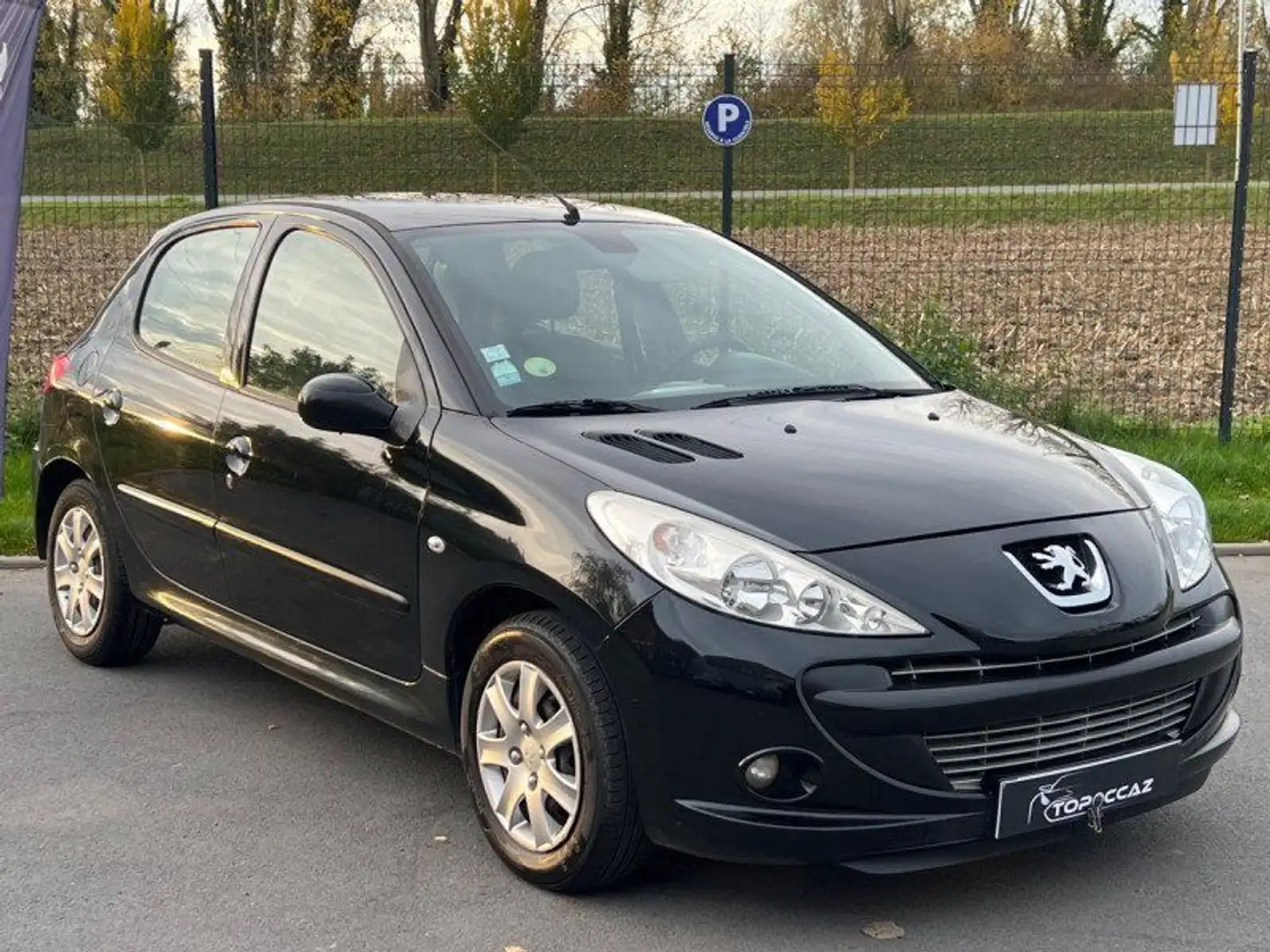 Peugeot 206 %2B 1.4 HDI 70CH CLIM * 5 PORTES * 2012 * GARANTIE Zwart - 2