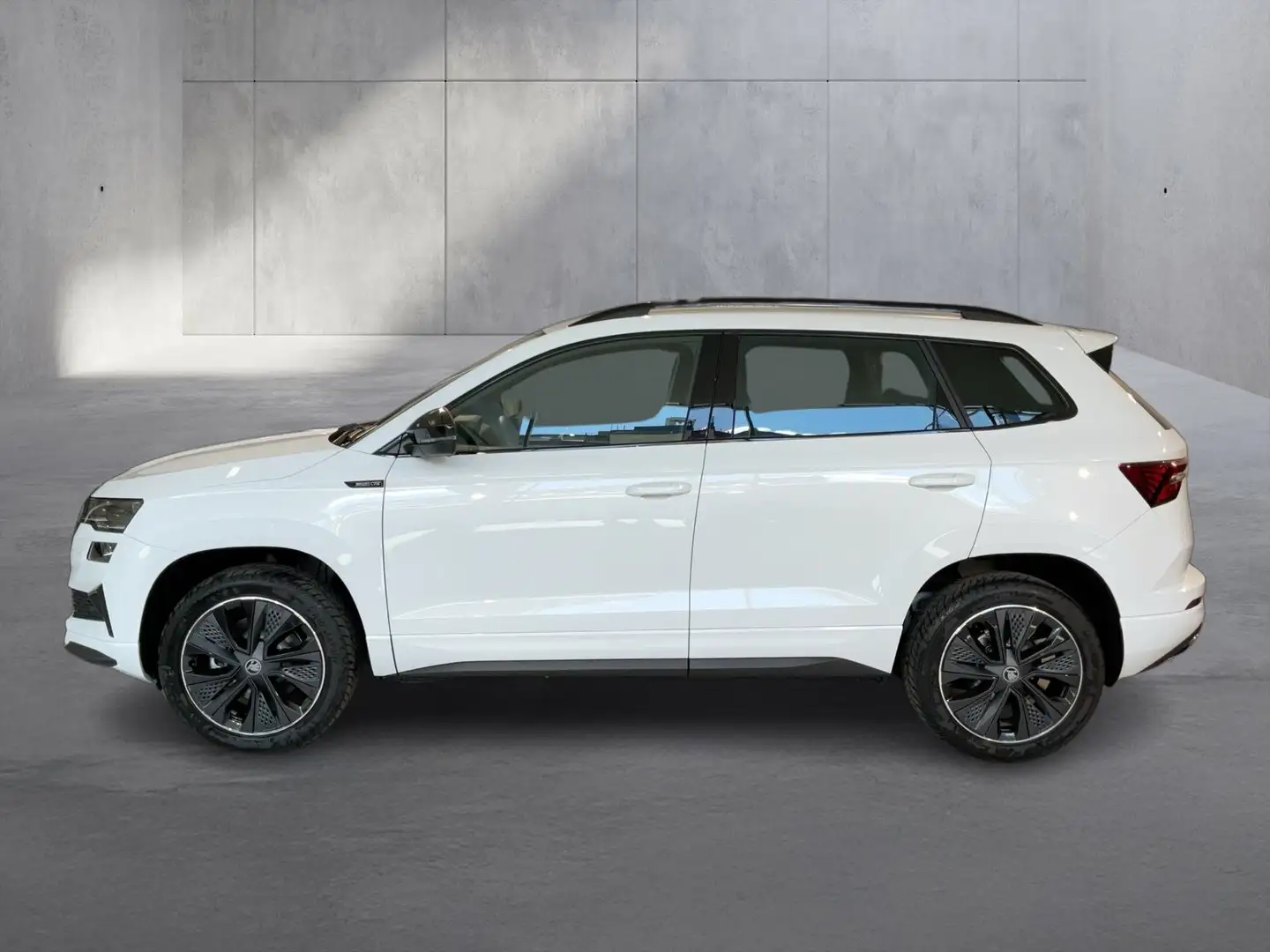 Skoda Karoq Sportline TSI DSG ACT Weiß - 2