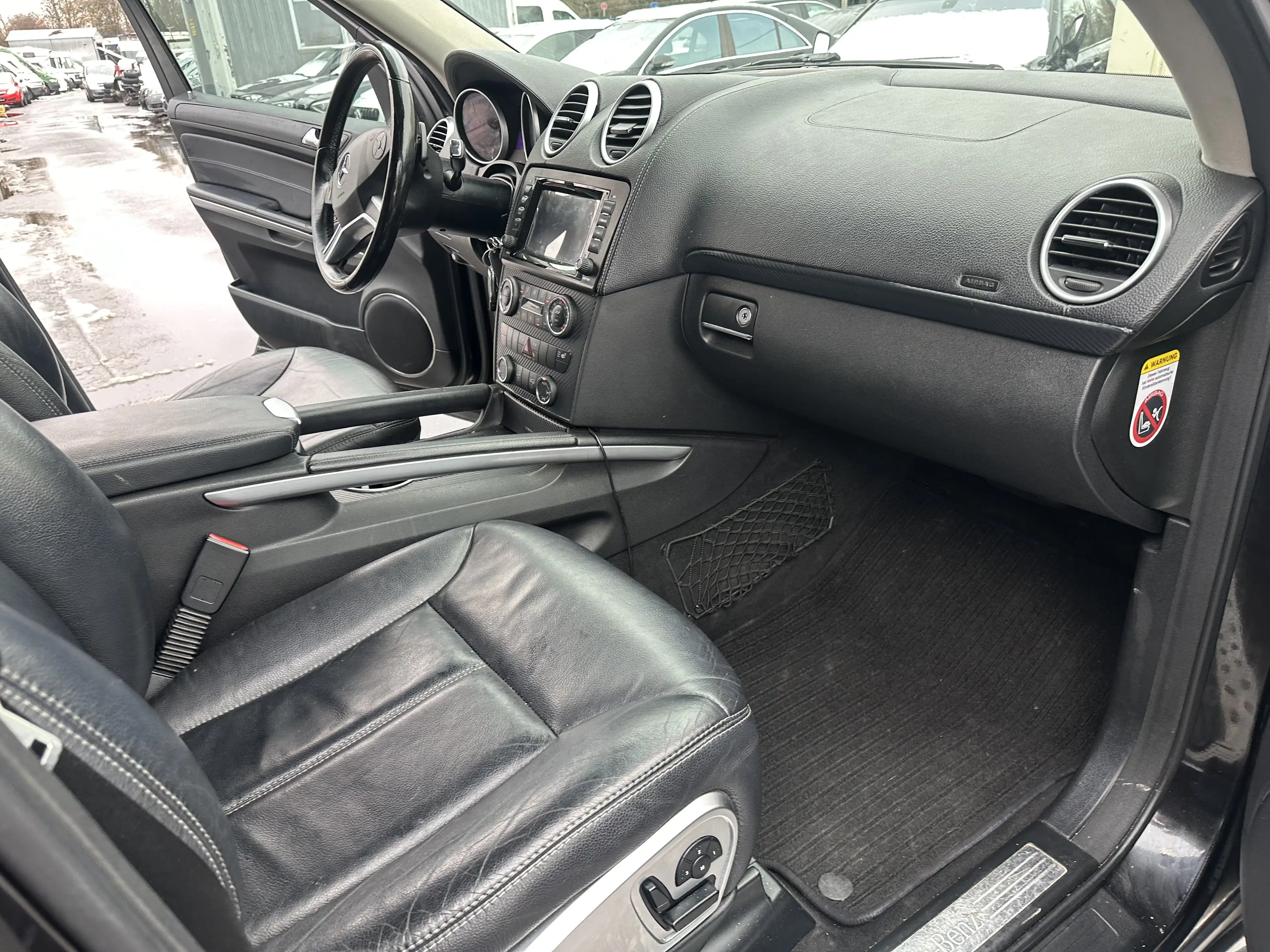 Mercedes-Benz GL 450 4Matic 7 PLÄTZE AUTOMATIK LEDER NAVI PANORAMA TIP TOP!!! — photo 5