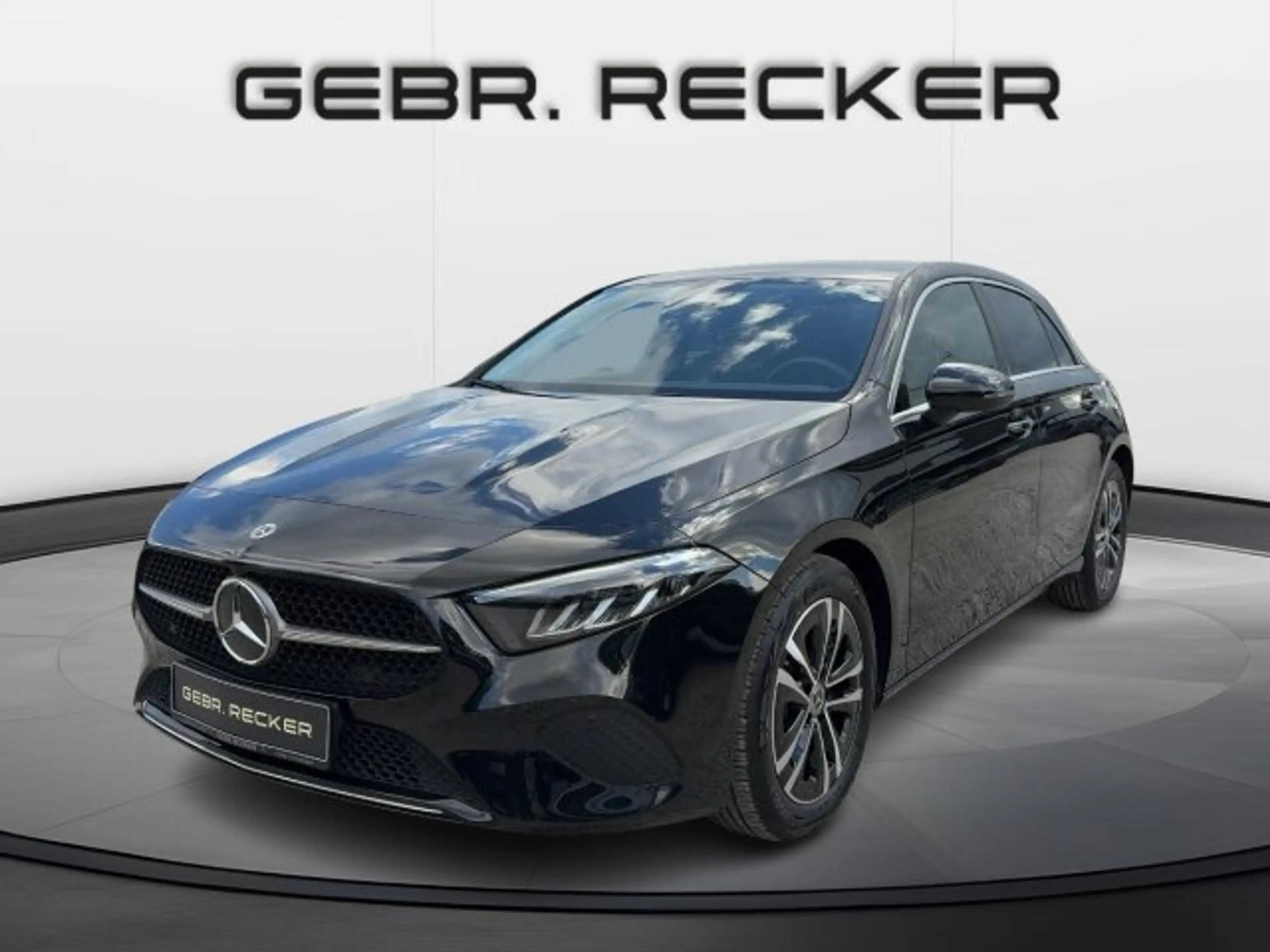 Mercedes-Benz A 200 A 200 Progressive Advanced LED Kamera Winter-Pak — photo 2