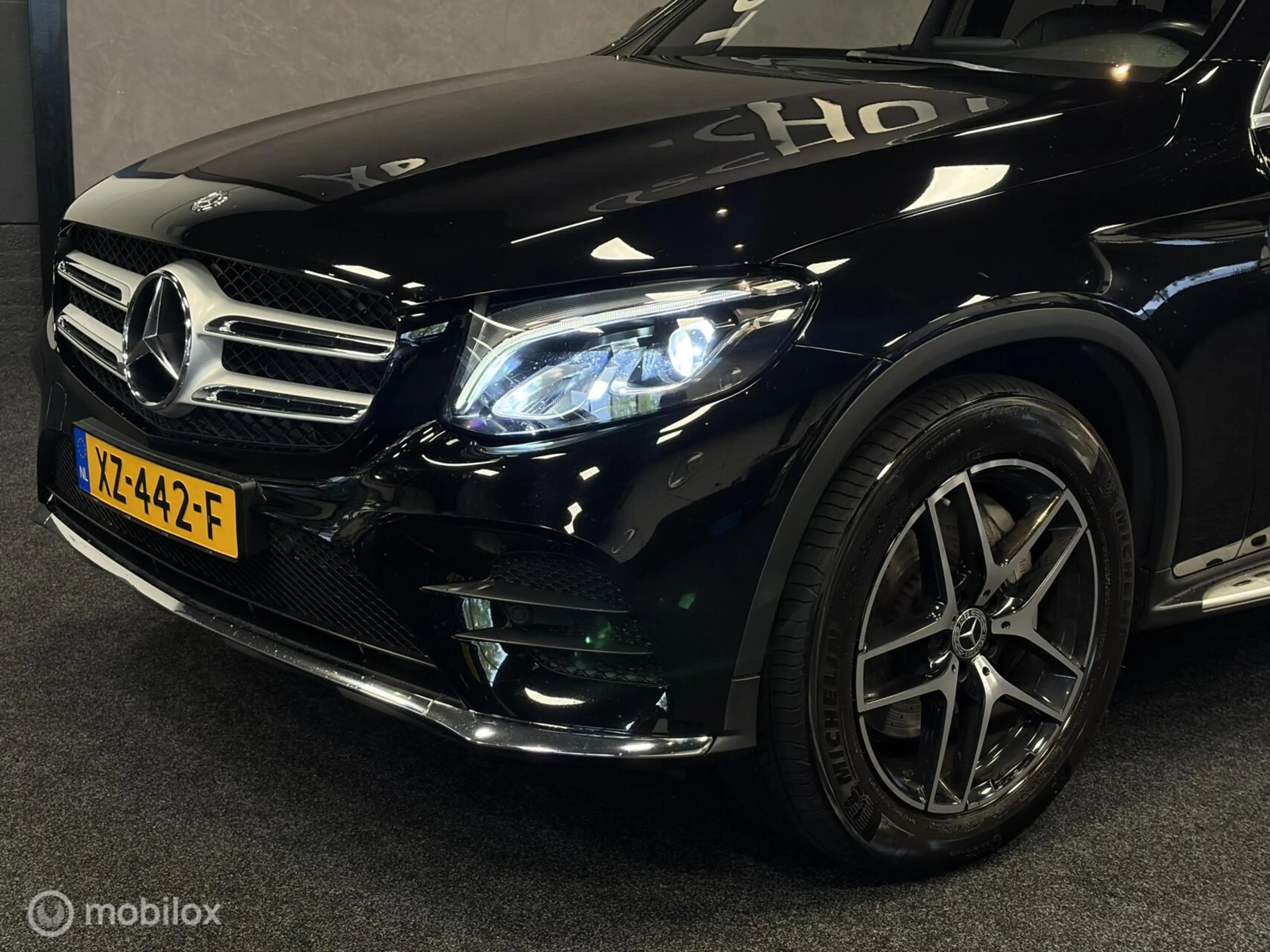 Mercedes-Benz GLC 300 4MATIC AMG Line ZWART LEDER / LED / STOELVERW. / N — photo 2