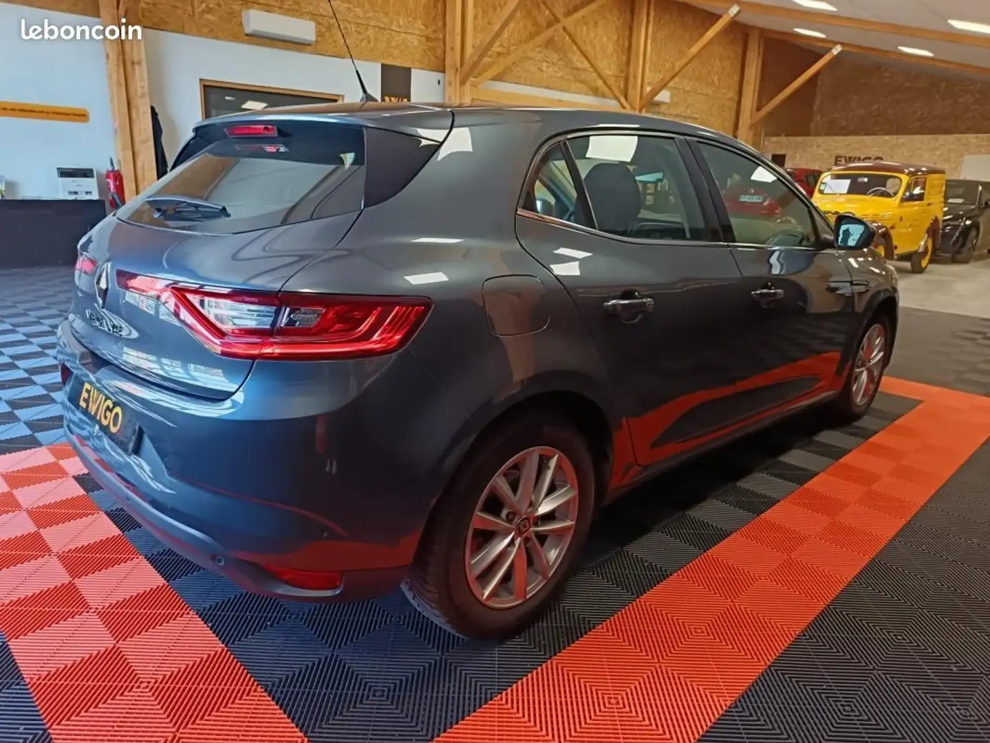 Renault Megane Mégane 1.5 BLUEDCI 115 BUSINESS Gris - 2