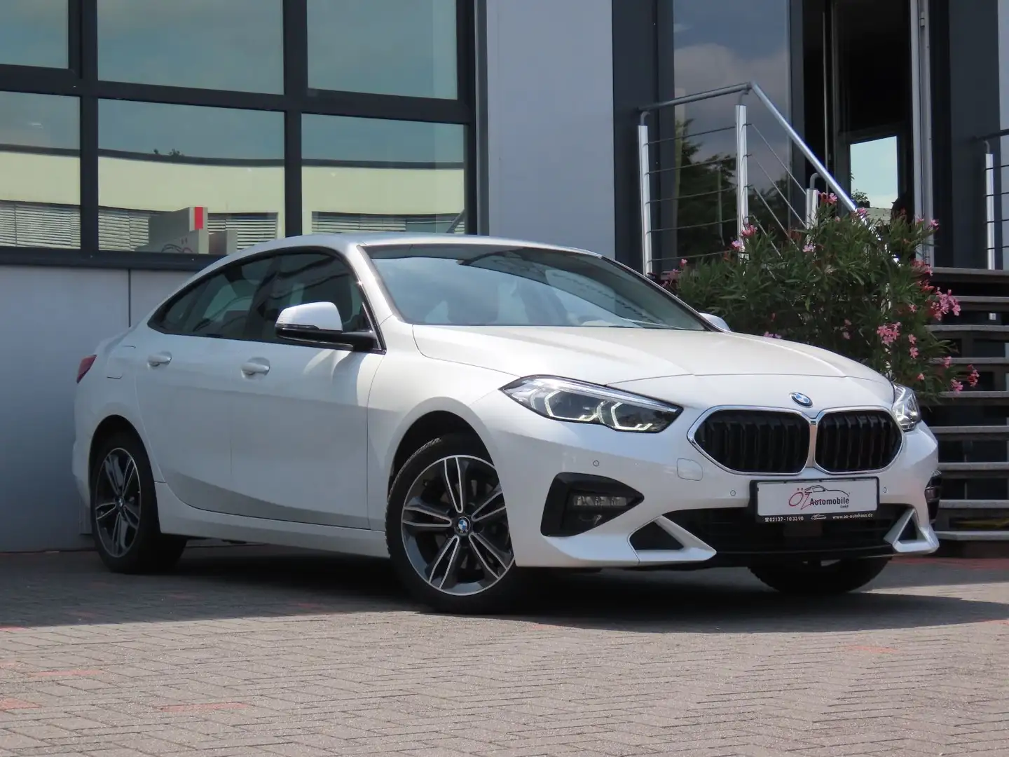 BMW 218 Gran Coupé Sport Line Autom. Blanco - 2