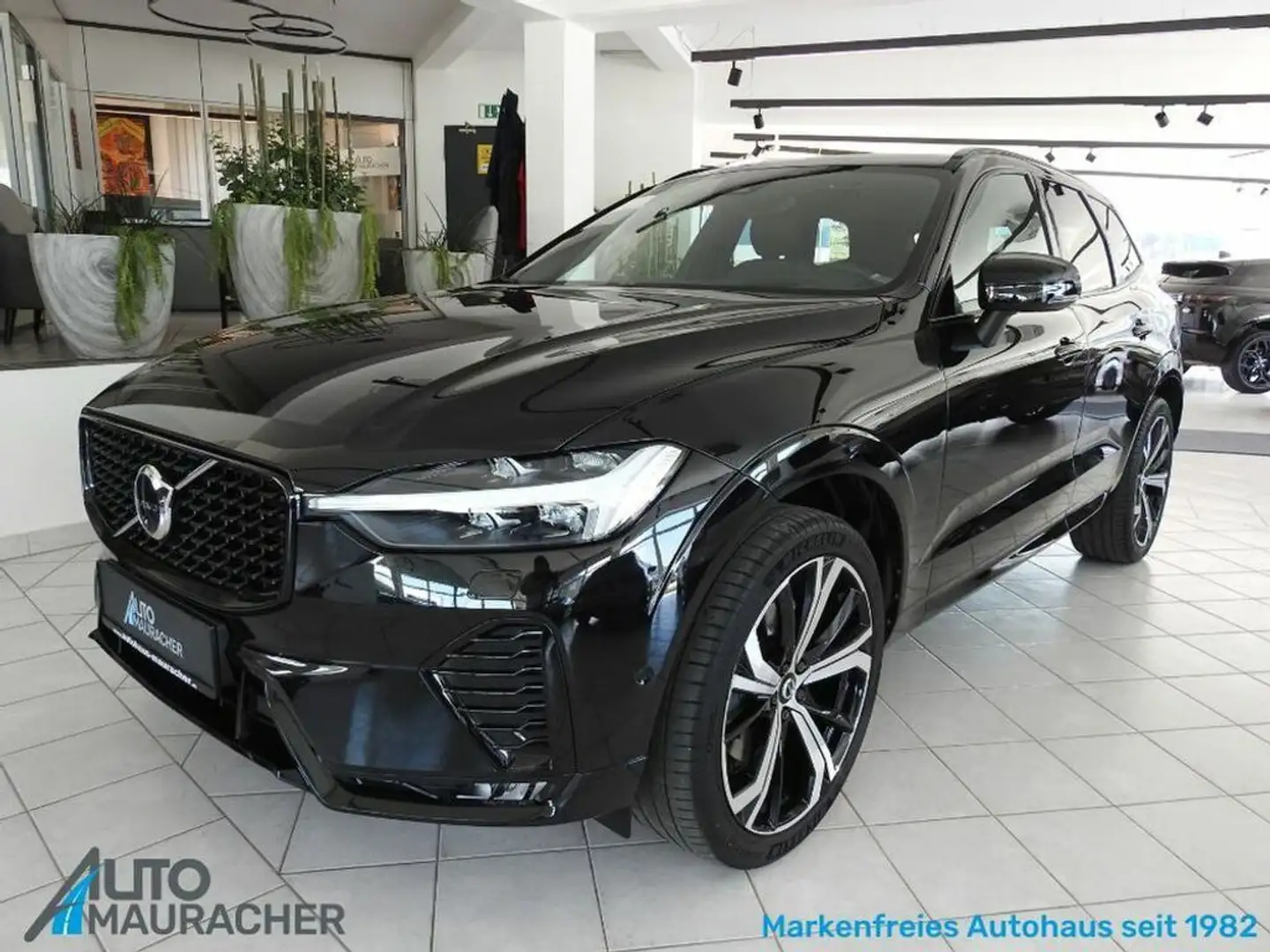 Volvo XC60 B4 Ultimate Dark AWD*AHK*STHZG*PANO*HUP* Negro - 1