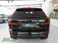 Volvo XC60 B4 Ultimate Dark AWD*AHK*STHZG*PANO*HUP* Negro - thumbnail 6