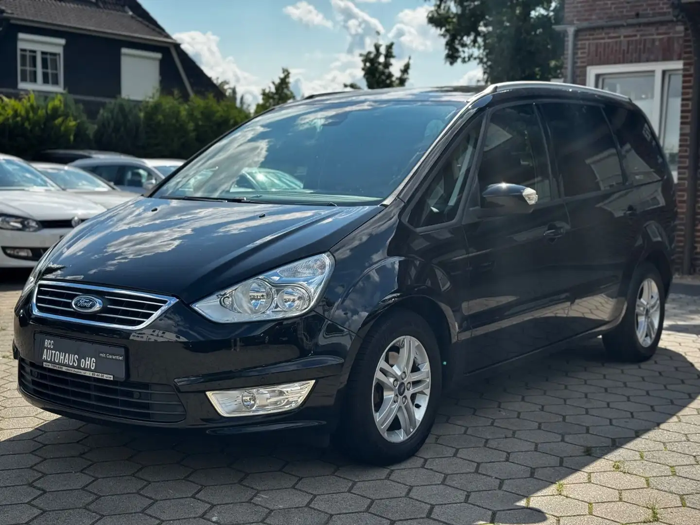Ford Galaxy Business Edition Negro - 1