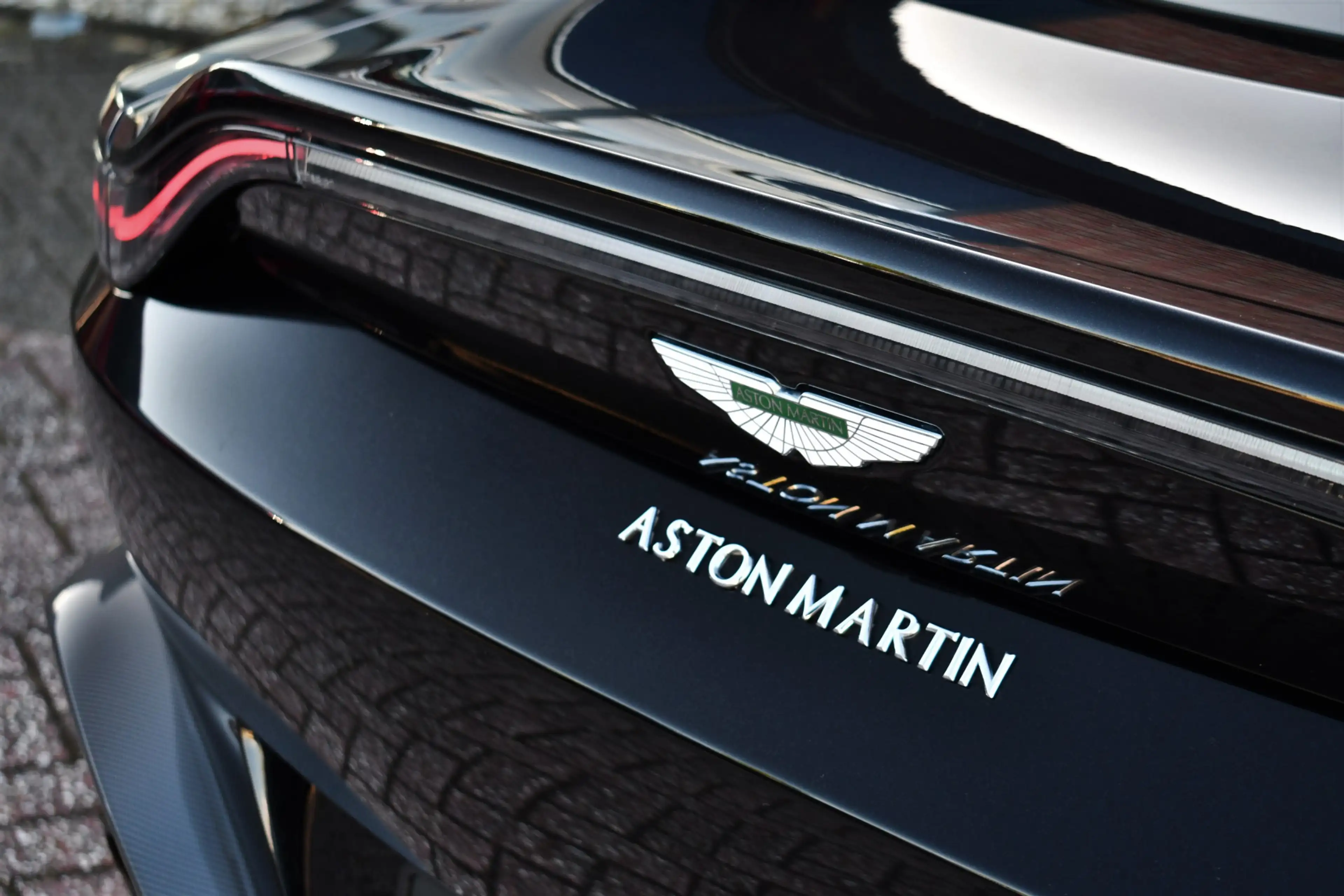 Aston Martin Vantage 4.0 V8 Carbon-ext | Ceramic-brakes | 26dkm — photo 46
