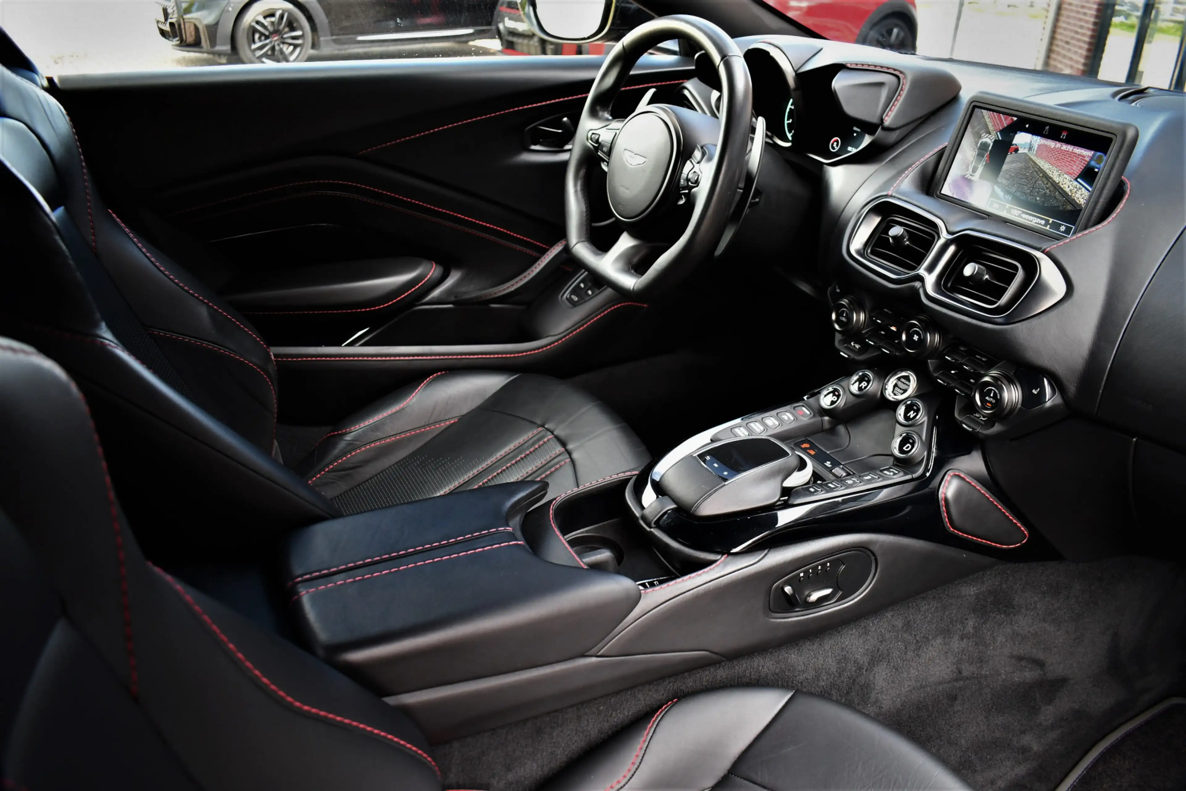 Aston Martin Vantage 4.0 V8 Carbon-ext | Ceramic-brakes | 26dkm — photo 34