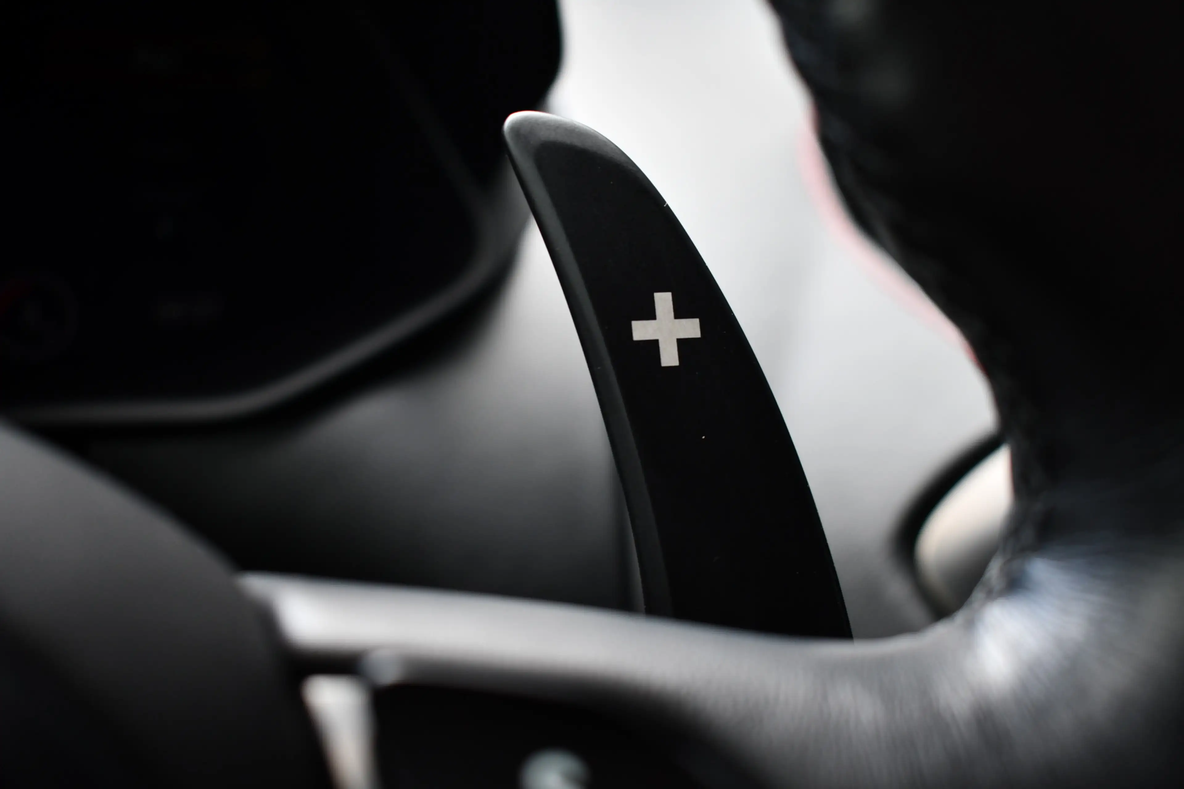 Aston Martin Vantage 4.0 V8 Carbon-ext | Ceramic-brakes | 26dkm — photo 44