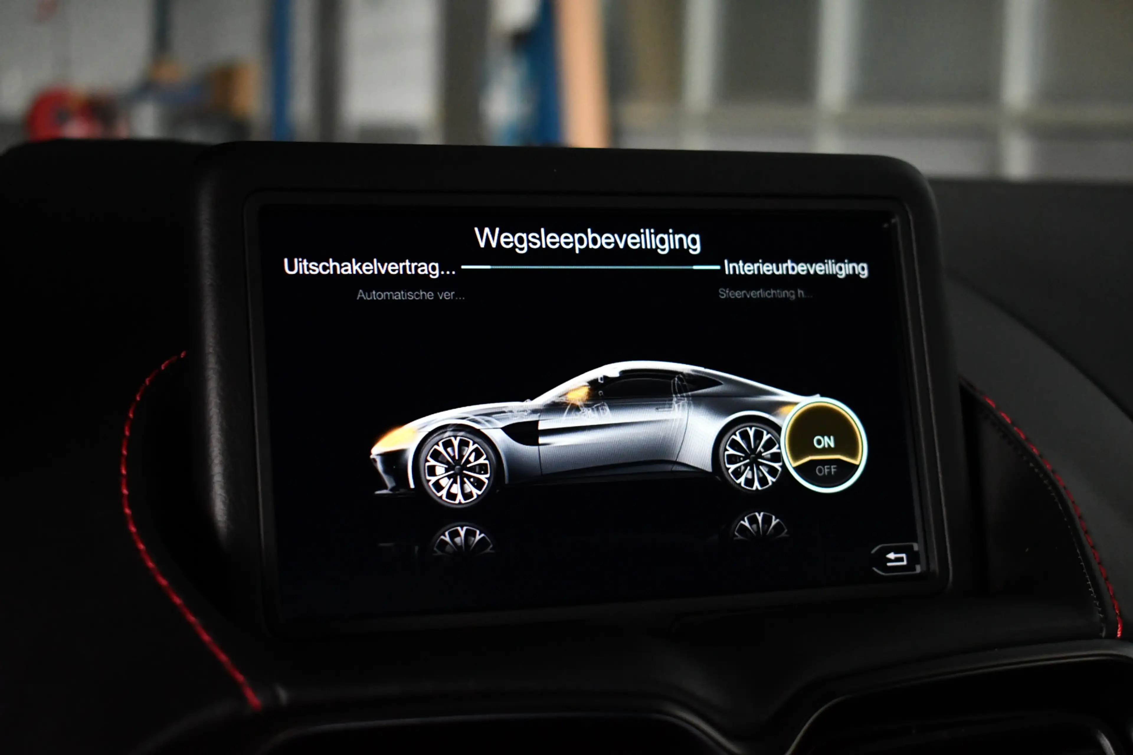 Aston Martin Vantage 4.0 V8 Carbon-ext | Ceramic-brakes | 26dkm — photo 41