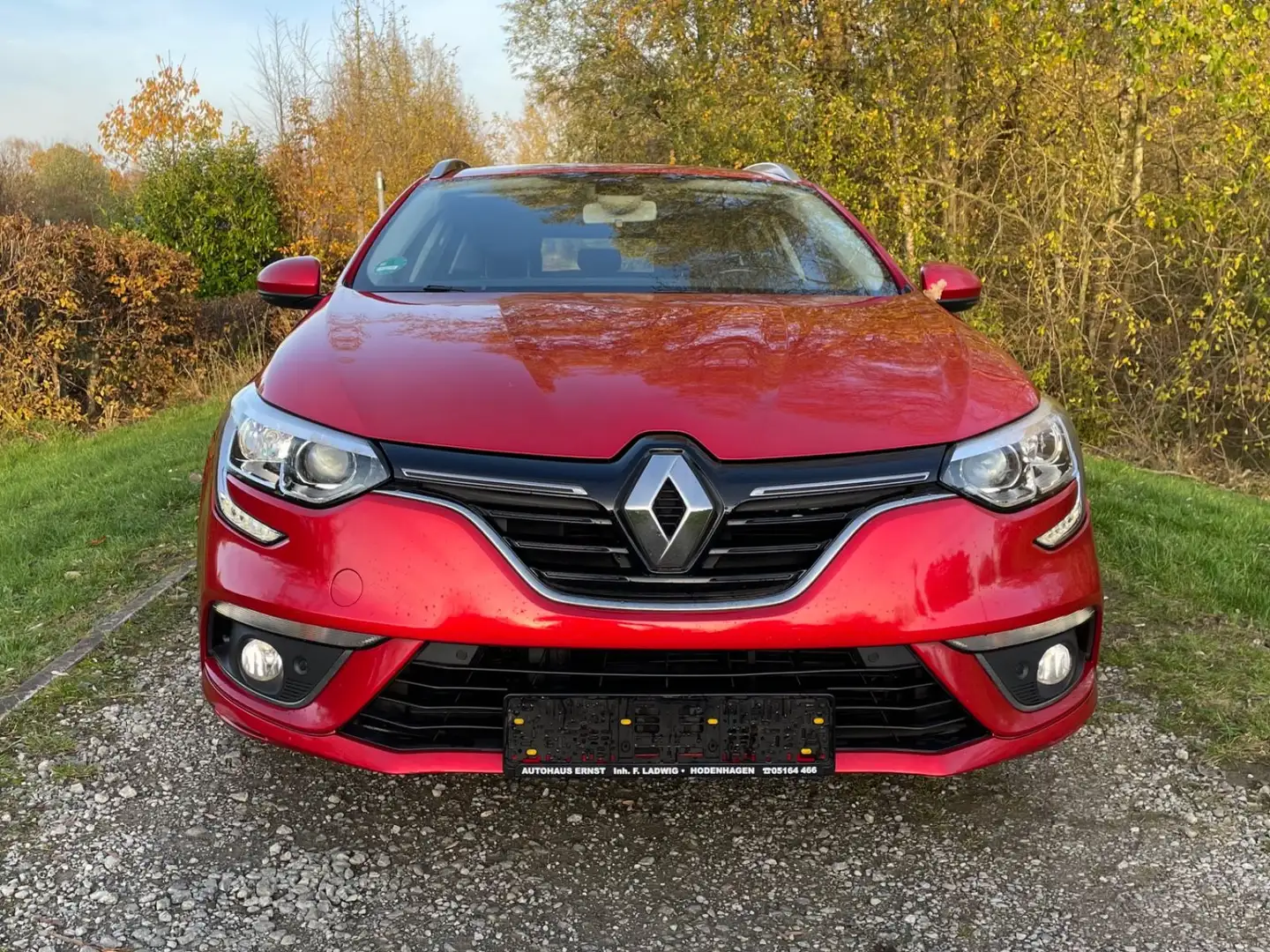 Renault Megane IV 1.5l Grandtour Business-Edt. Tüv=10/26 Rot - 2