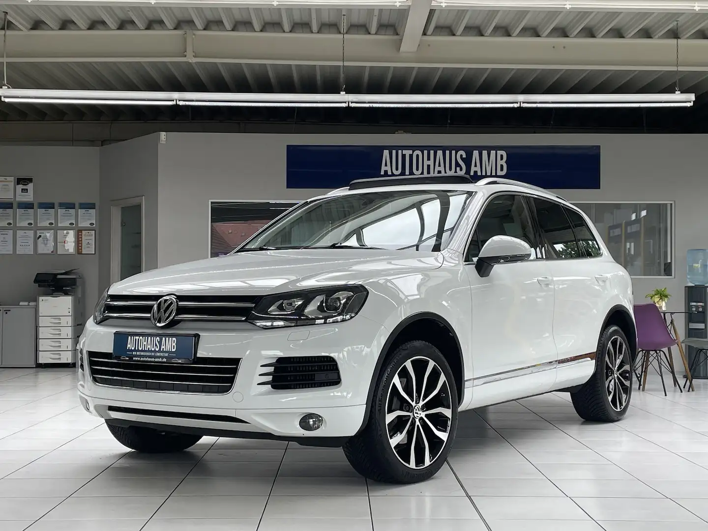 Volkswagen Touareg V6 3.0TDI DSG Panorama Bi-Xenon Tempomat Blanco - 1