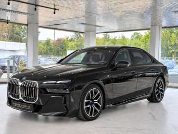 eDrive 50 3x M SPORT*FOND-TV*CHAUFFEUR'VOLL*