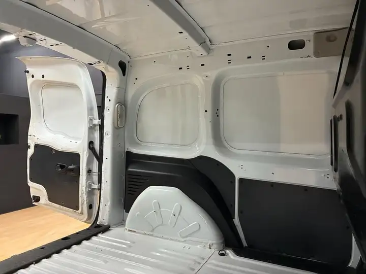 Renault Kangoo 2022, foto 14