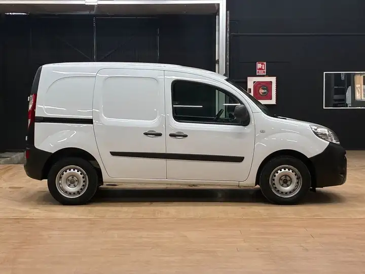 Renault Kangoo 2022, foto 10