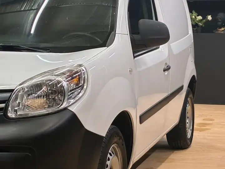 Renault Kangoo 2022, foto 16