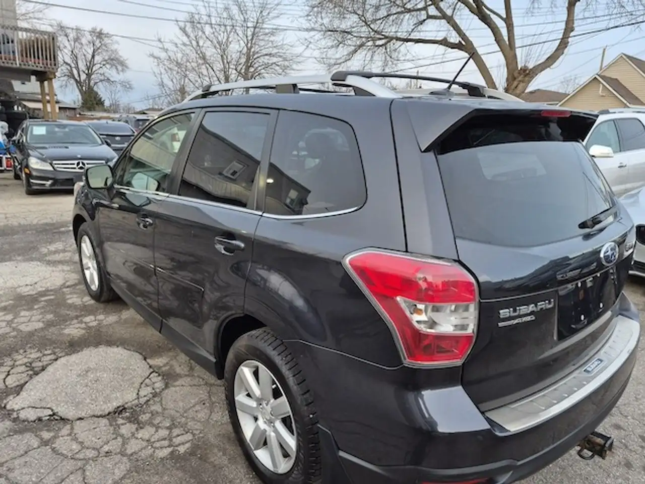 Subaru Forester снимка Subaru Forester