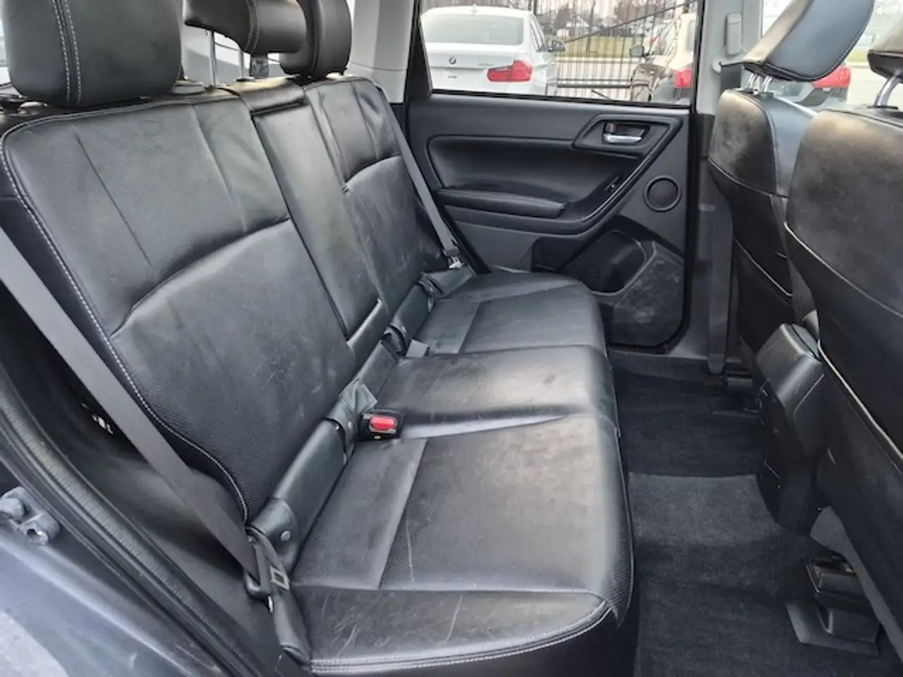 Subaru Forester снимка Subaru Forester