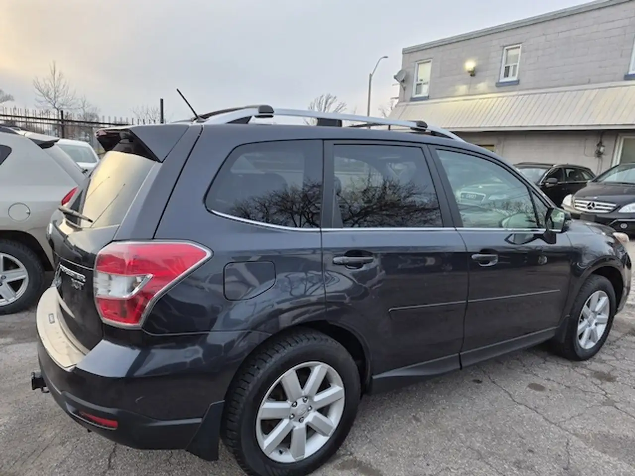 Subaru Forester снимка Subaru Forester