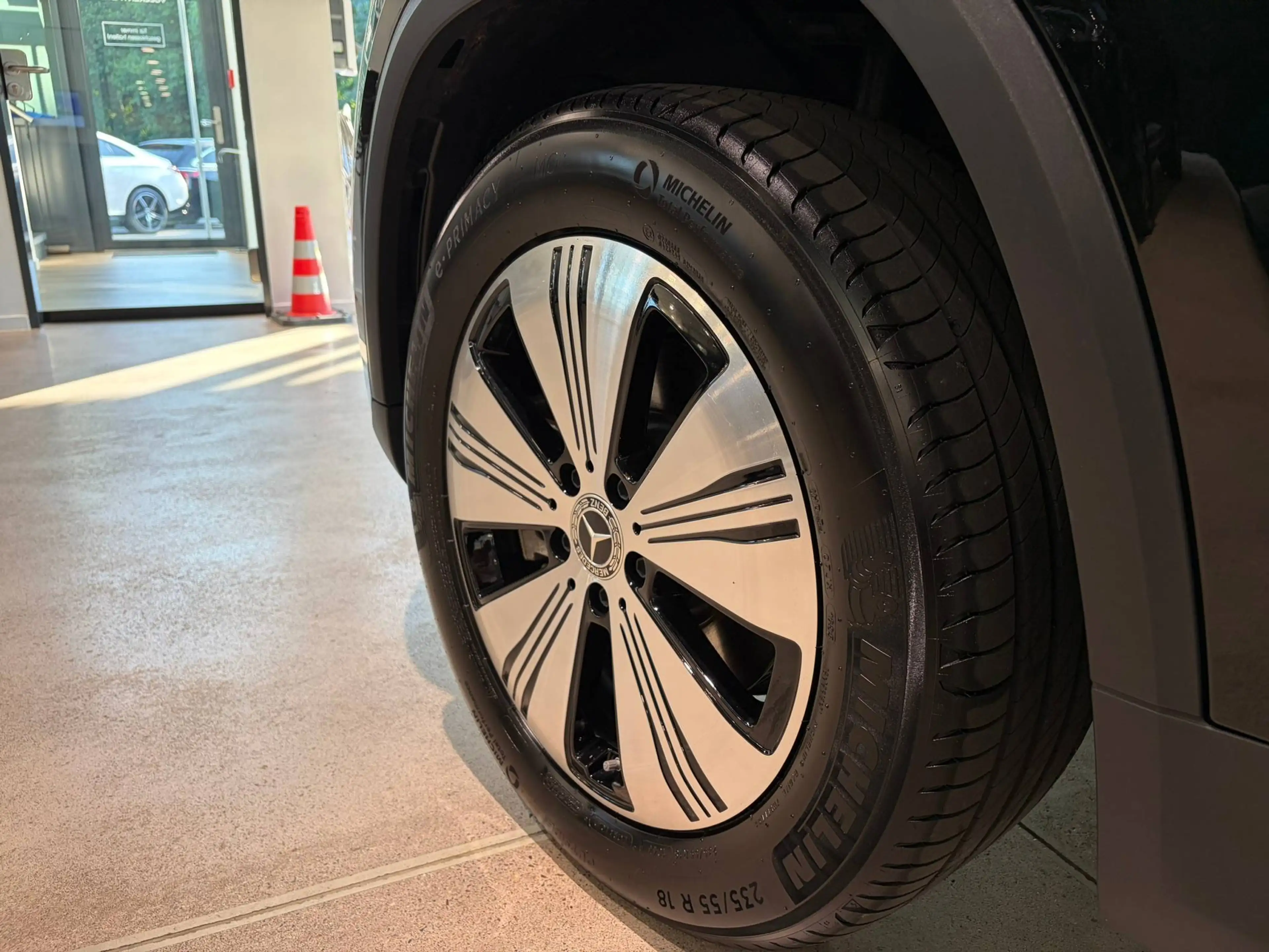 Mercedes-Benz EQA 300 EQA 300 4M /AHK/DISTRO/MEMORY/PLUS/KAMERA/ — photo 10