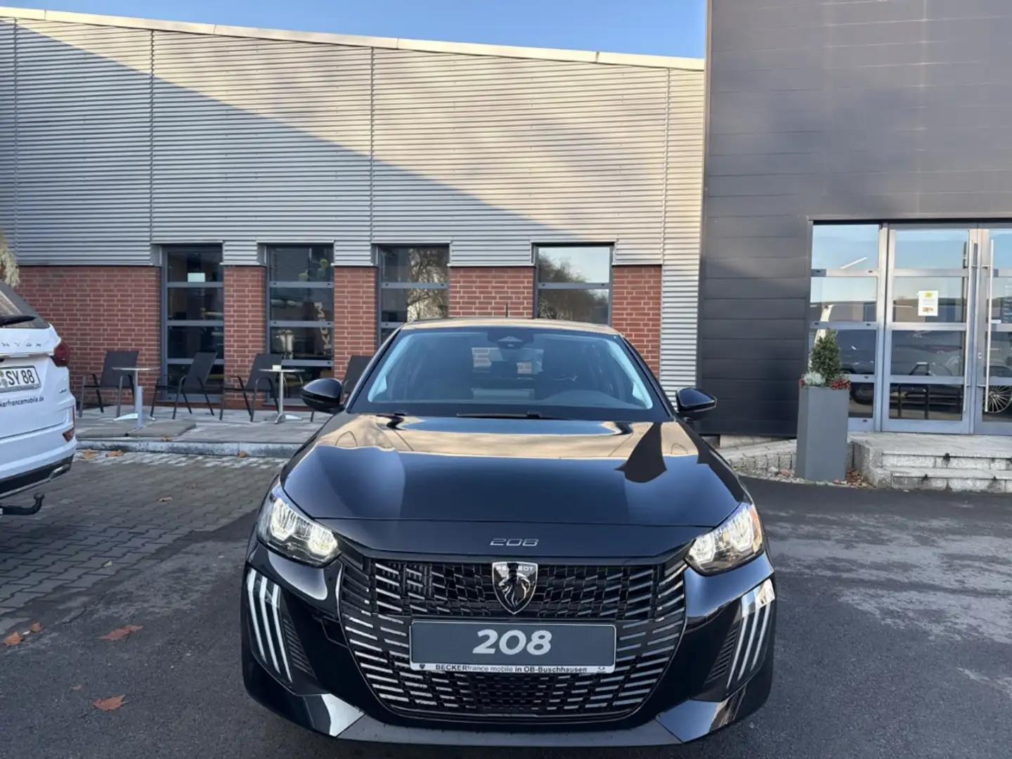 Peugeot 208 Style PT 100*SHZ*KLIMA*EPH*LED*CAR PLAY* Schwarz - 2